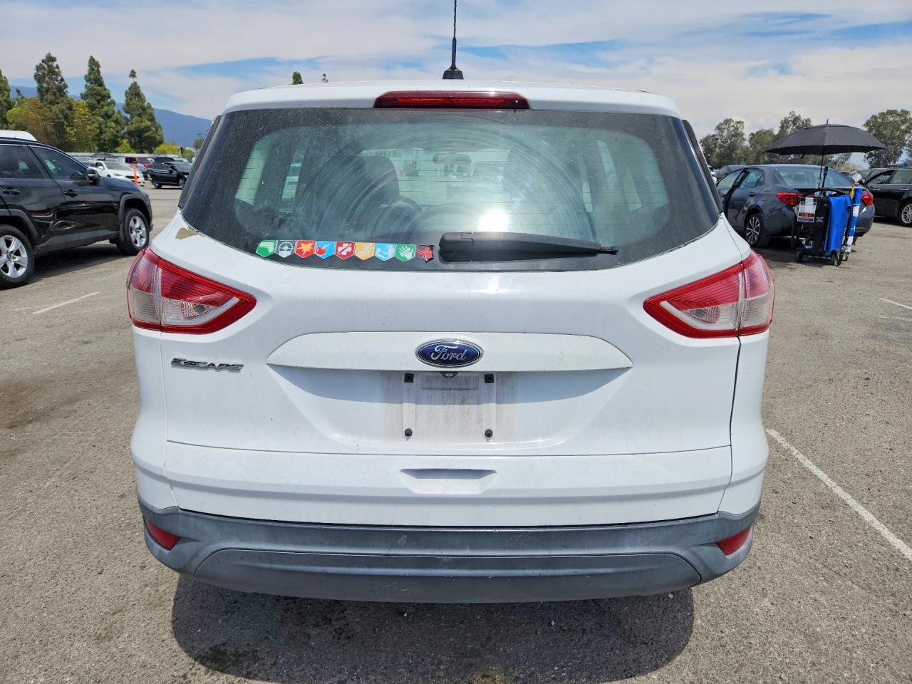 2014 Ford Escape S White vin: 1FMCU0F74EUD25087