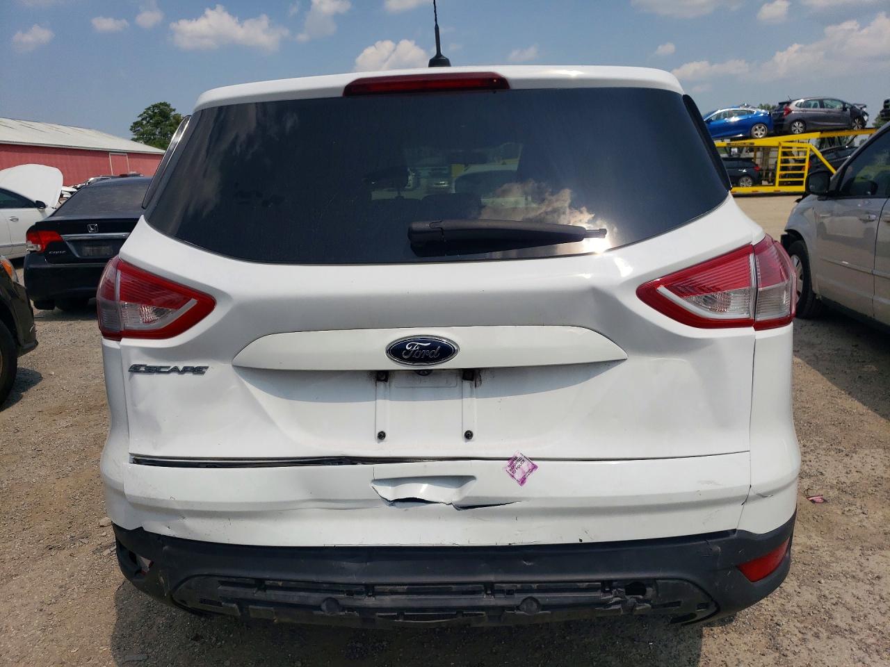 2014 Ford Escape S White vin: 1FMCU0F74EUD40382
