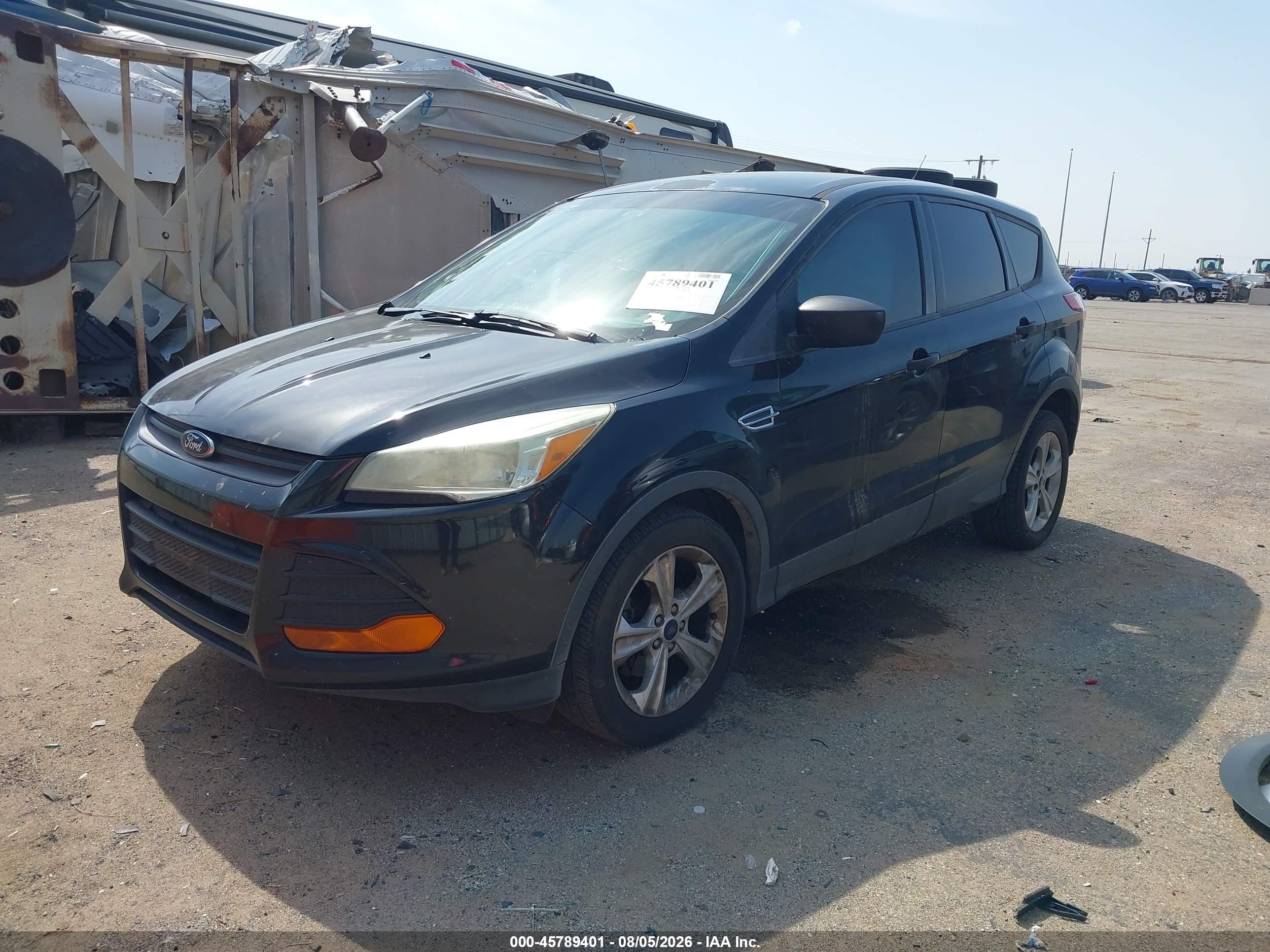 2014 Ford Escape S Черный vin: 1FMCU0F74EUE31605