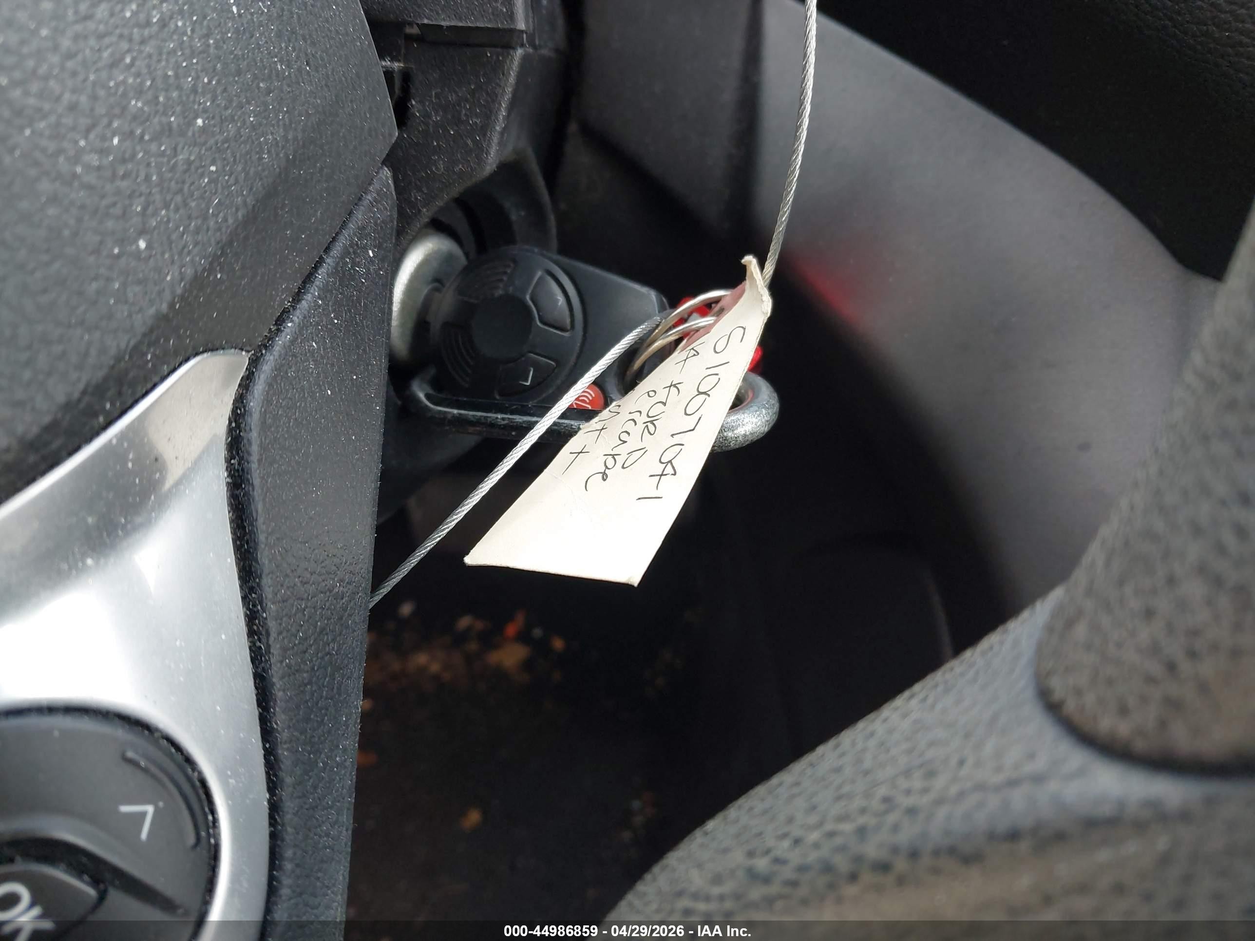 2014 Ford Escape S White vin: 1FMCU0F74EUE53667