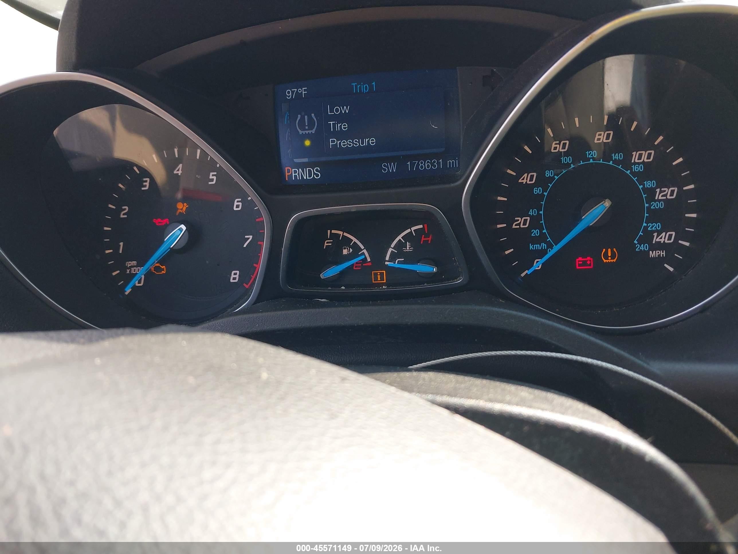 2015 Ford Escape S Бордовый vin: 1FMCU0F74FUB56092