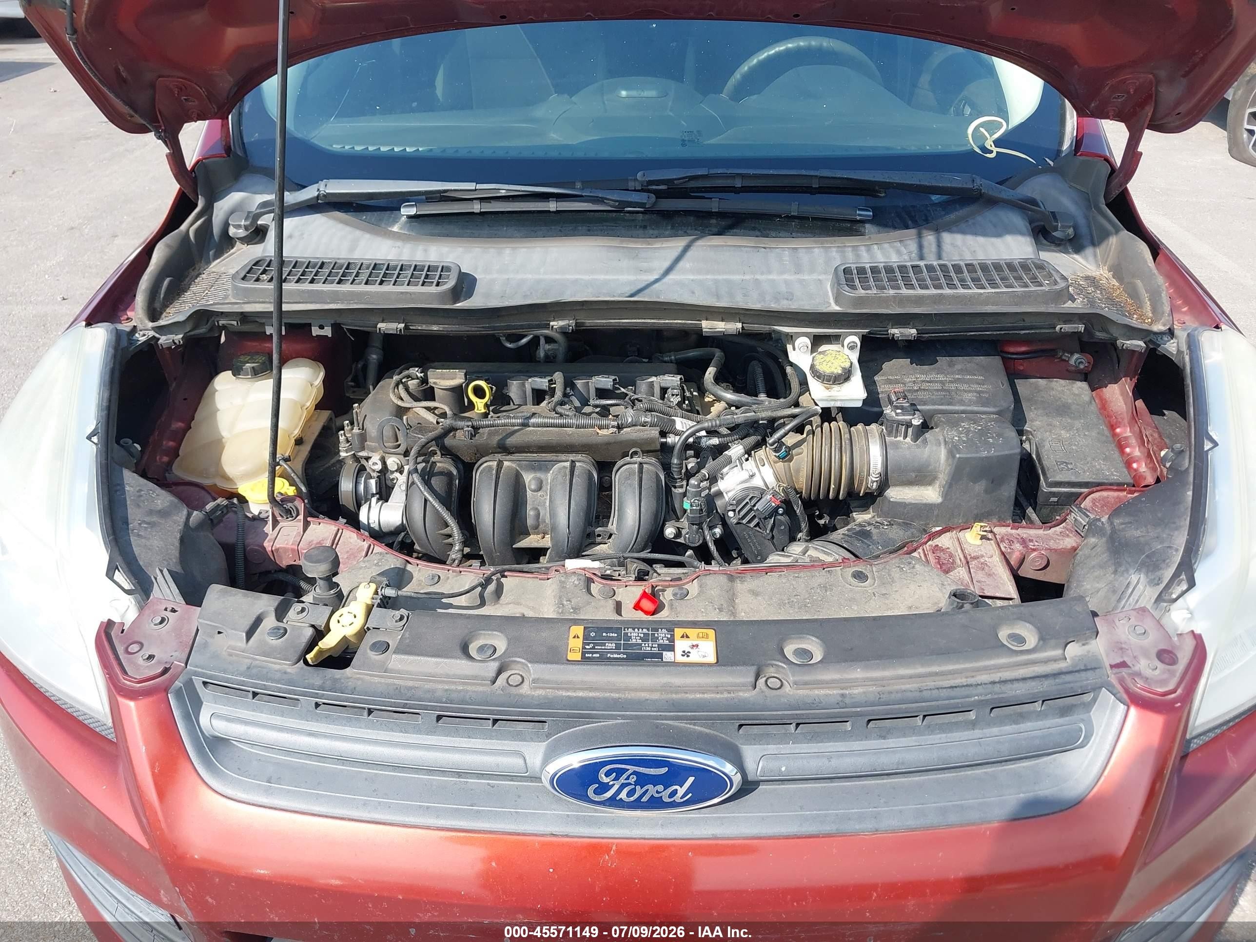 2015 Ford Escape S Бордовый vin: 1FMCU0F74FUB56092