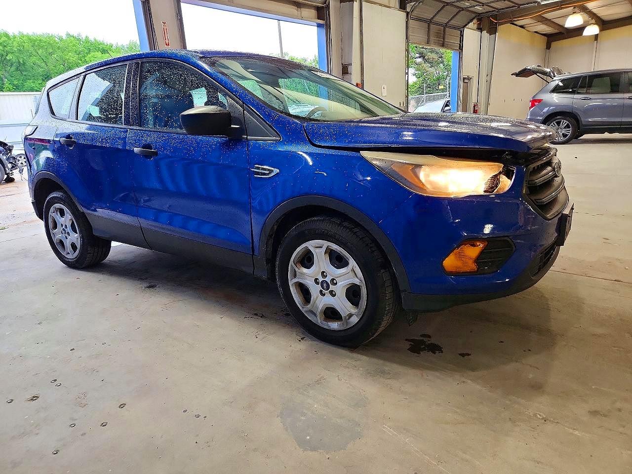 2018 Ford Escape S Blue vin: 1FMCU0F74JUA61251