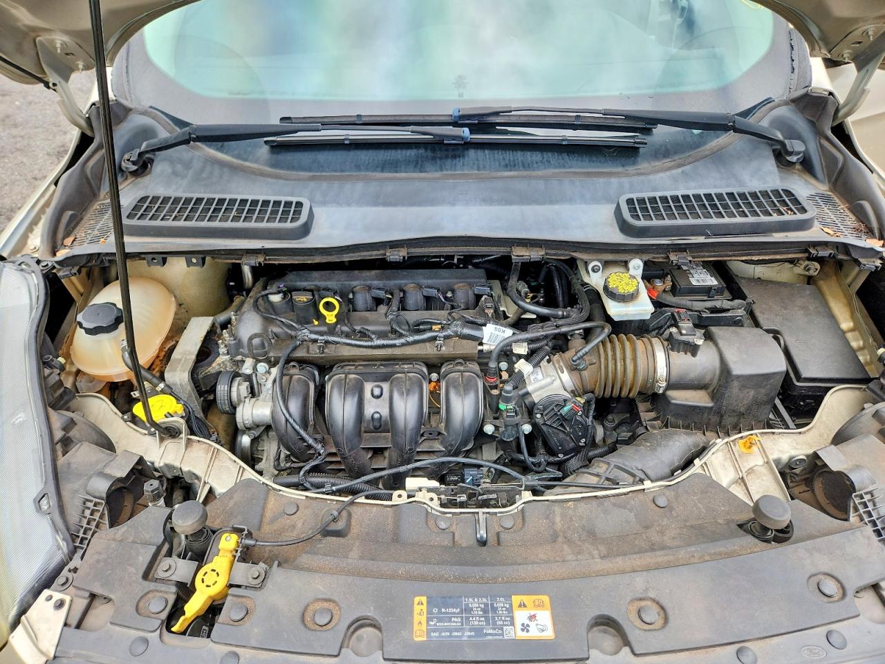 2018 Ford Escape S Gold vin: 1FMCU0F74JUB14644