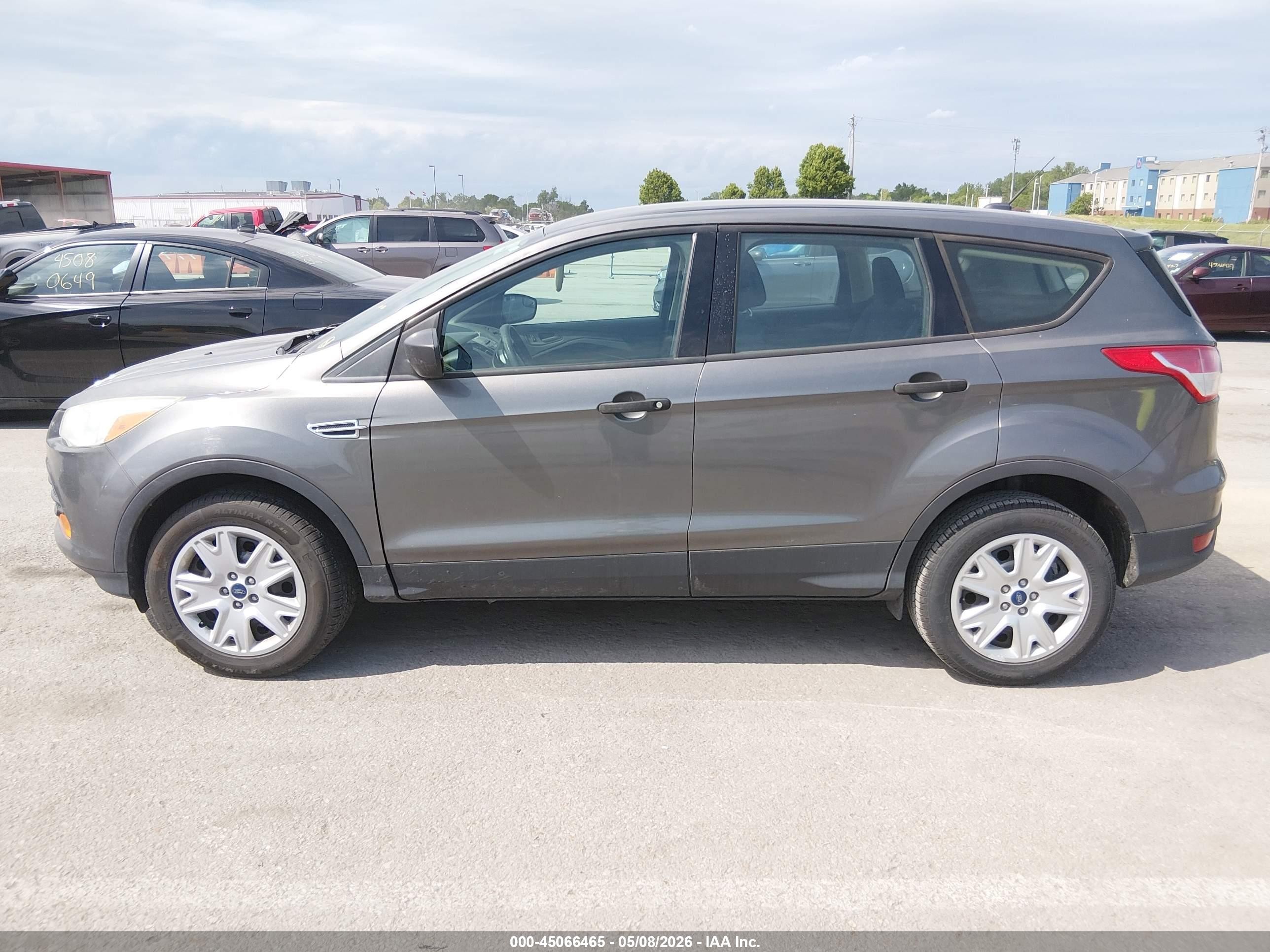 2013 Ford Escape S Gray vin: 1FMCU0F75DUB15158