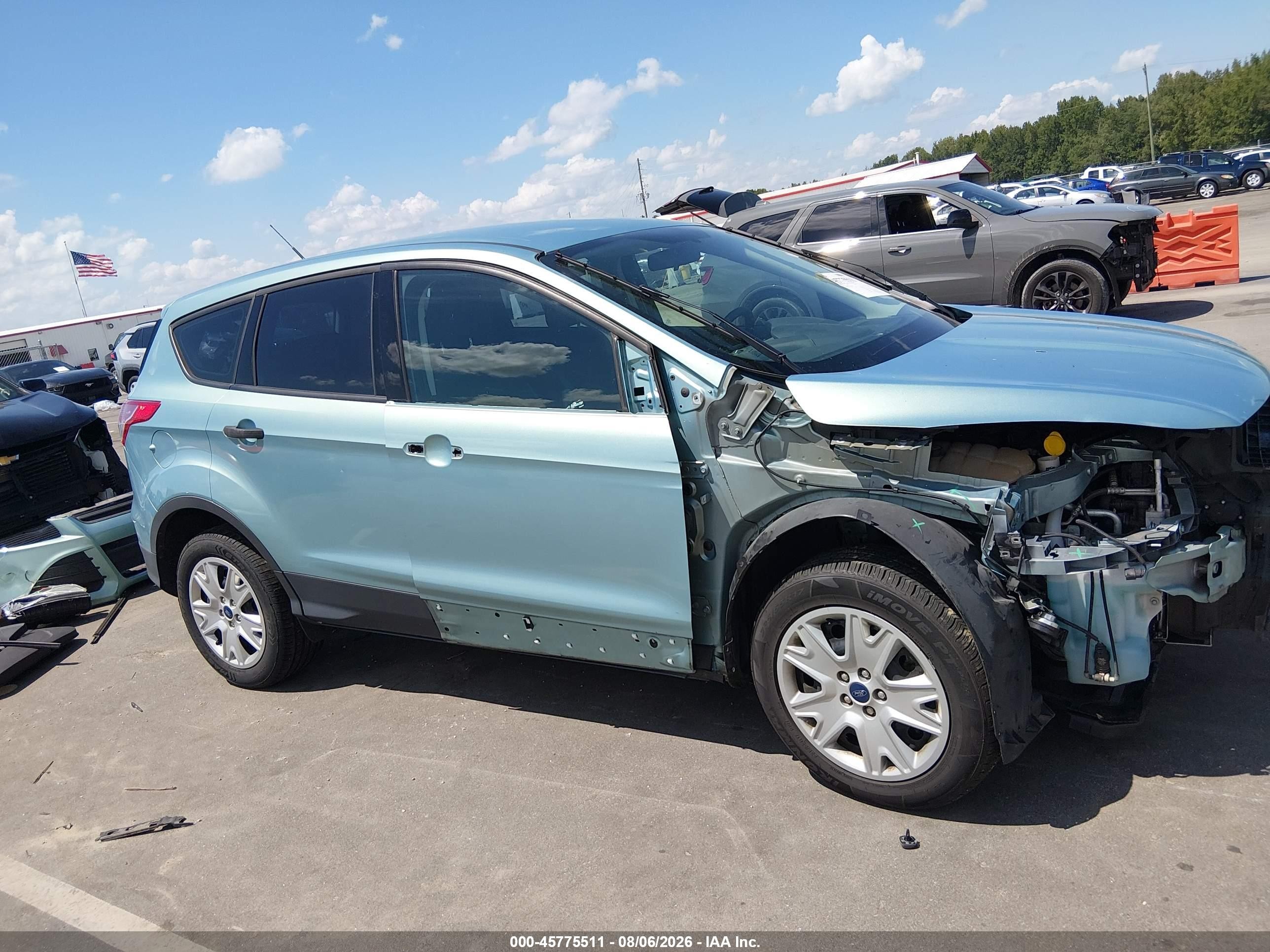 2013 Ford Escape S Blue vin: 1FMCU0F75DUB44188