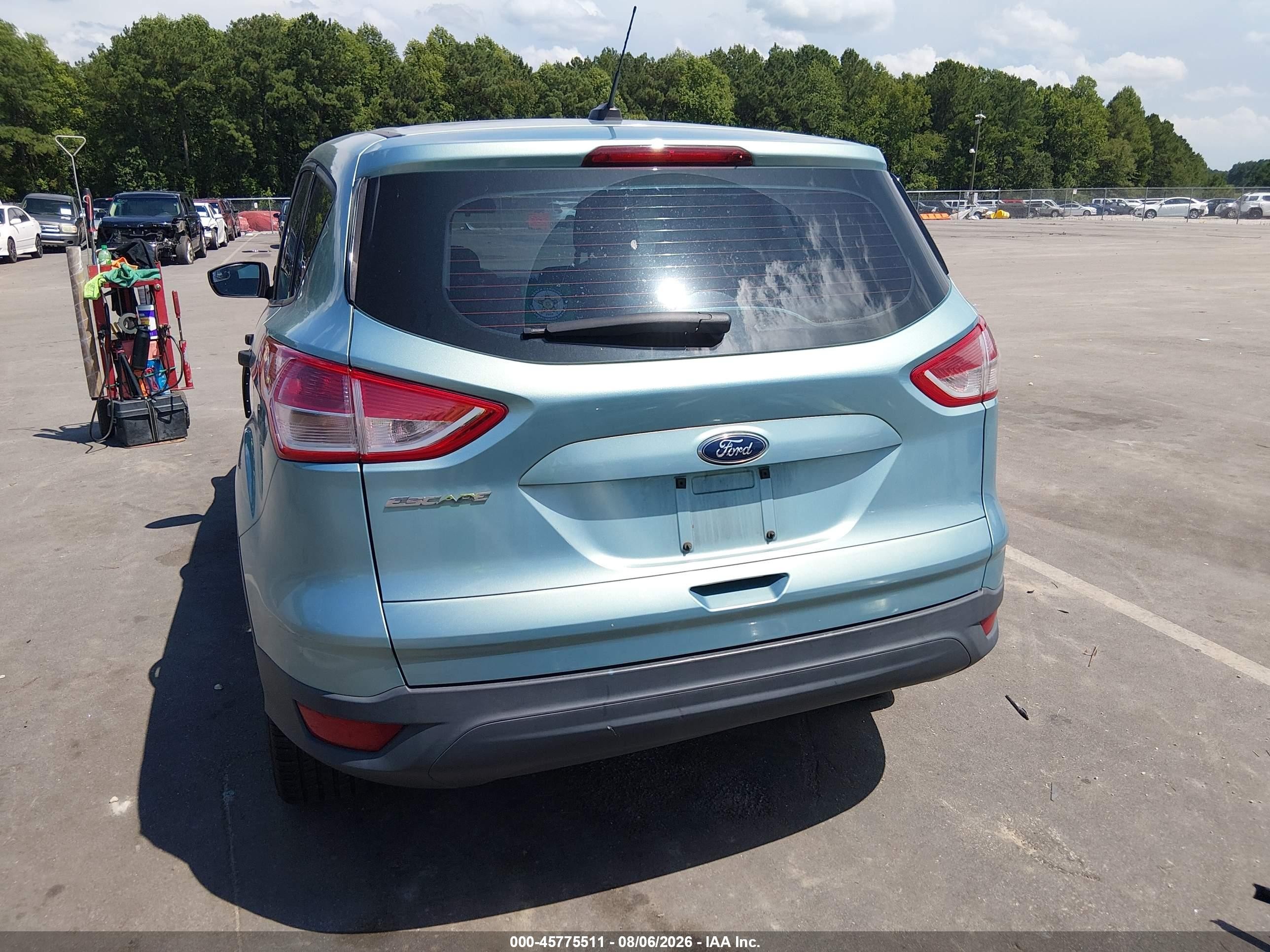 2013 Ford Escape S Blue vin: 1FMCU0F75DUB44188