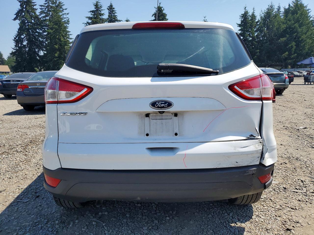 2014 Ford Escape S Белый vin: 1FMCU0F75EUB09362