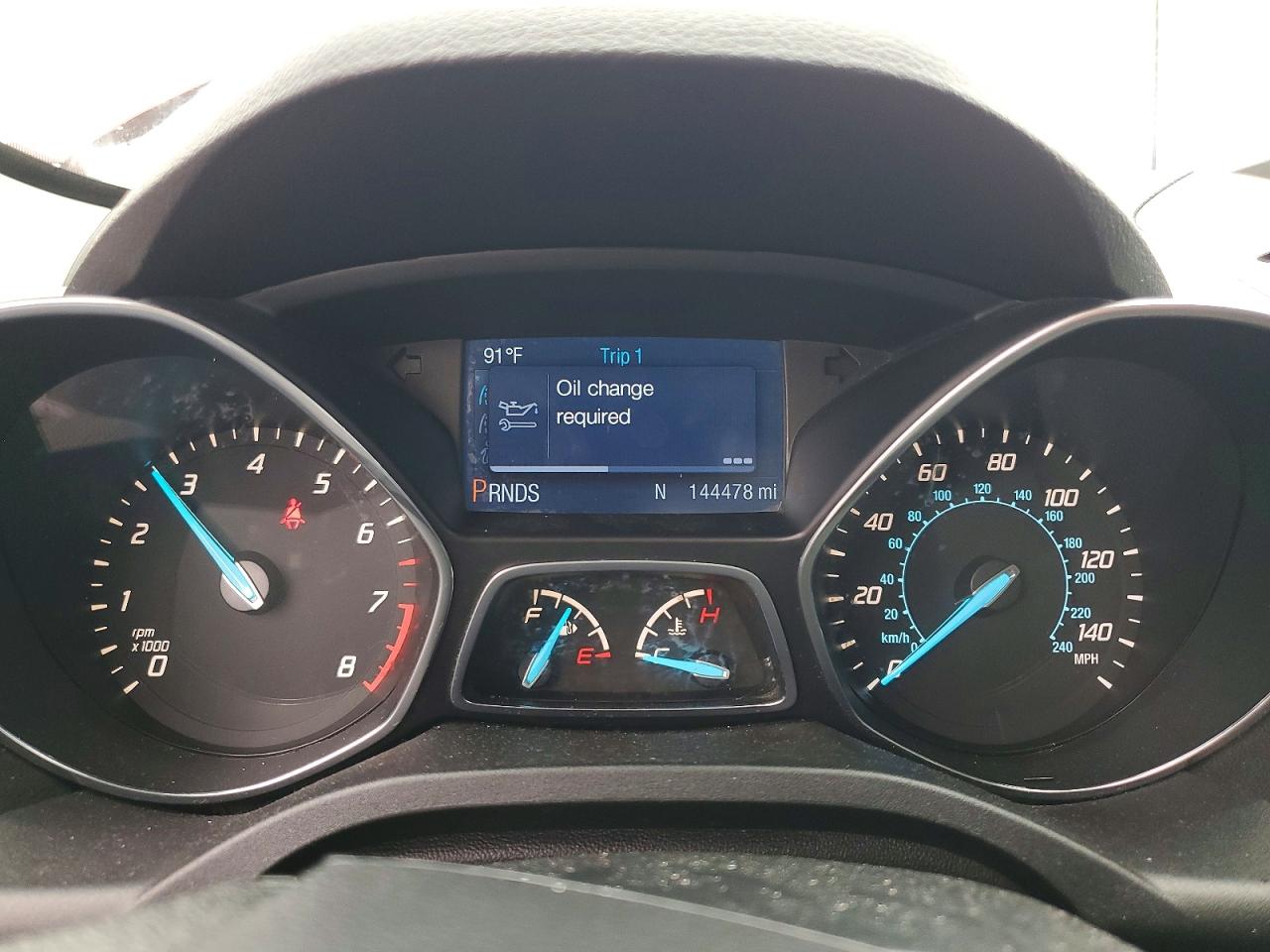 2014 Ford Escape Burgundy vin: 1FMCU0F75EUB64118