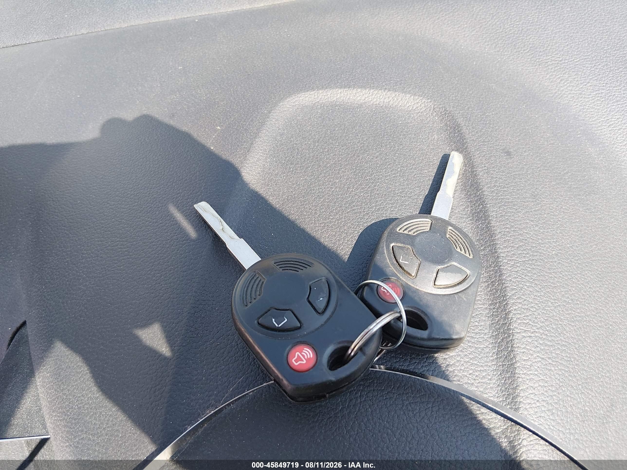 2014 Ford Escape S Синий vin: 1FMCU0F75EUB92520