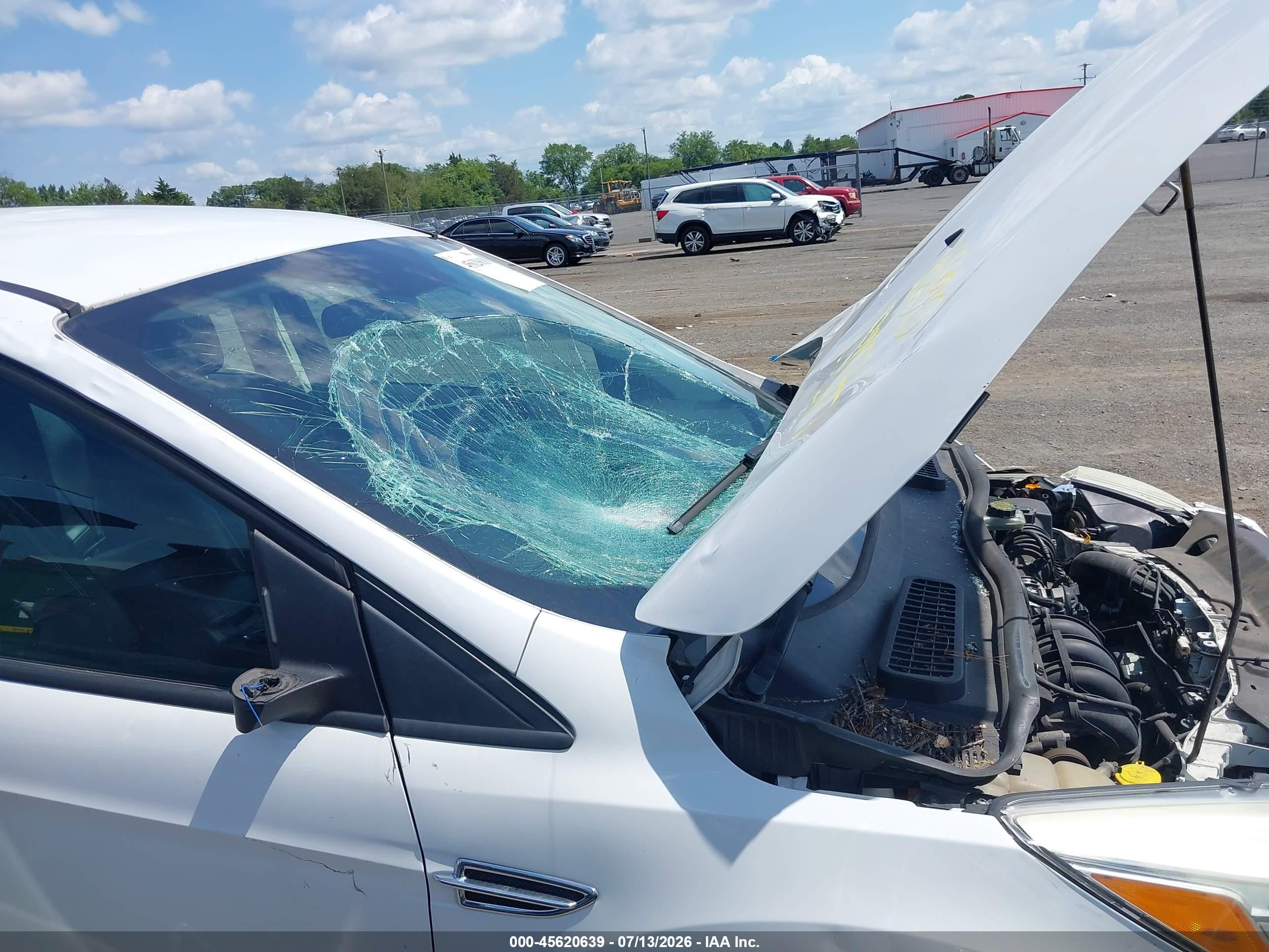 2014 Ford Escape S White vin: 1FMCU0F75EUC01121