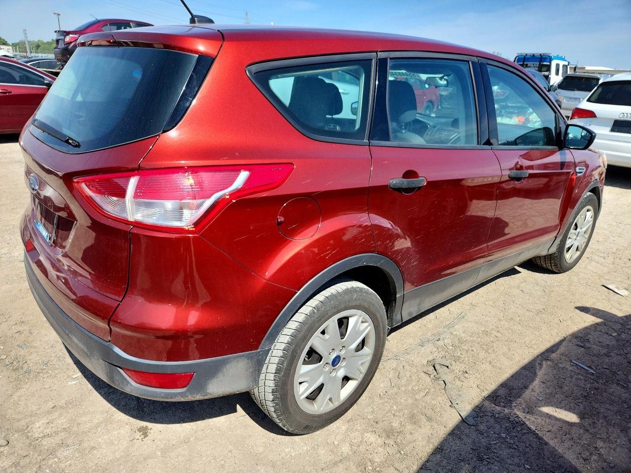 2014 Ford Escape S Красный vin: 1FMCU0F75EUC28271