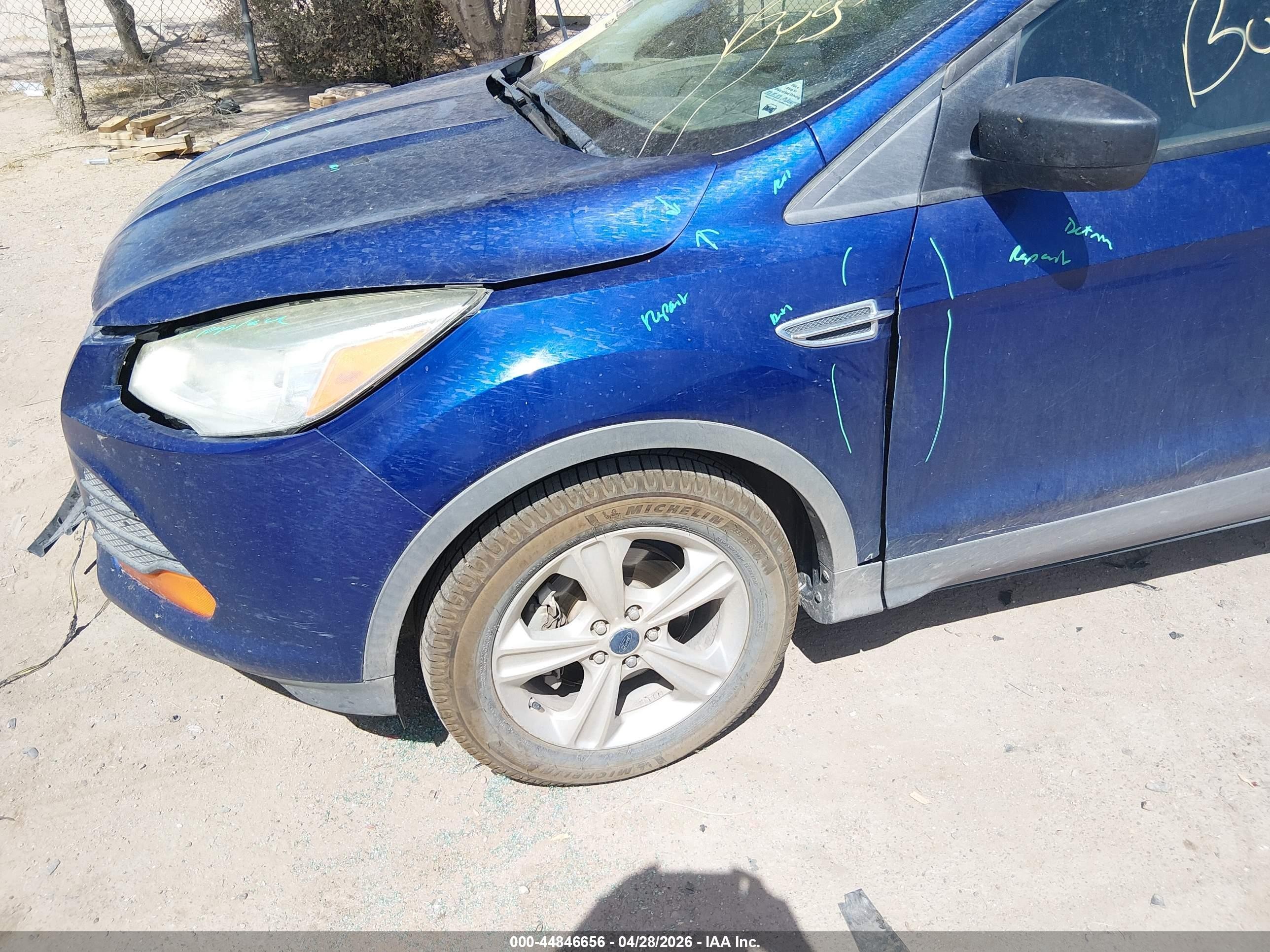 2014 Ford Escape S Blue vin: 1FMCU0F75EUD44313