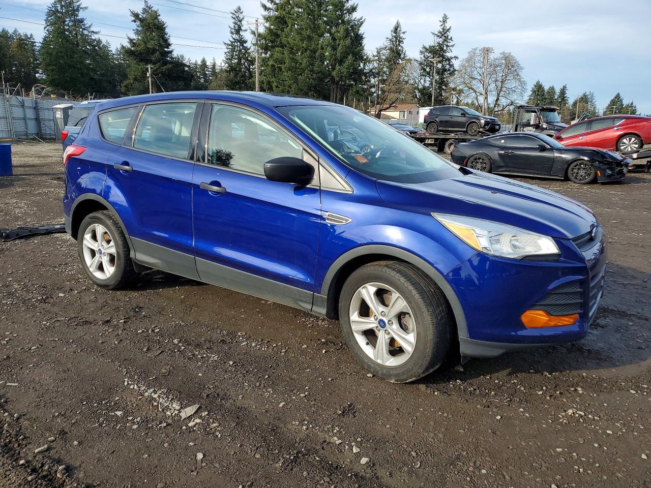 2014 Ford Escape S Blue vin: 1FMCU0F75EUD69468
