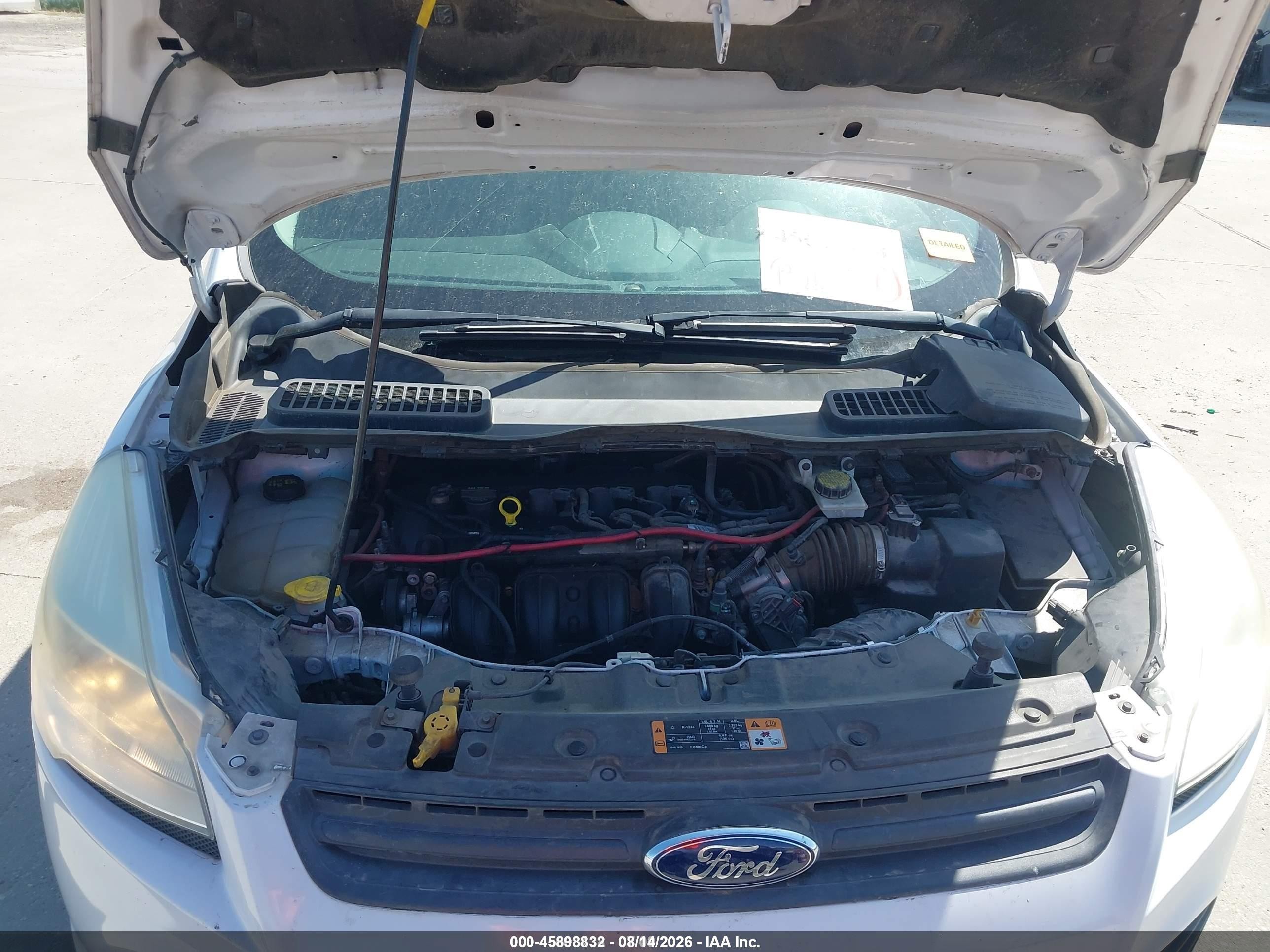 2014 Ford Escape S White vin: 1FMCU0F75EUE12058