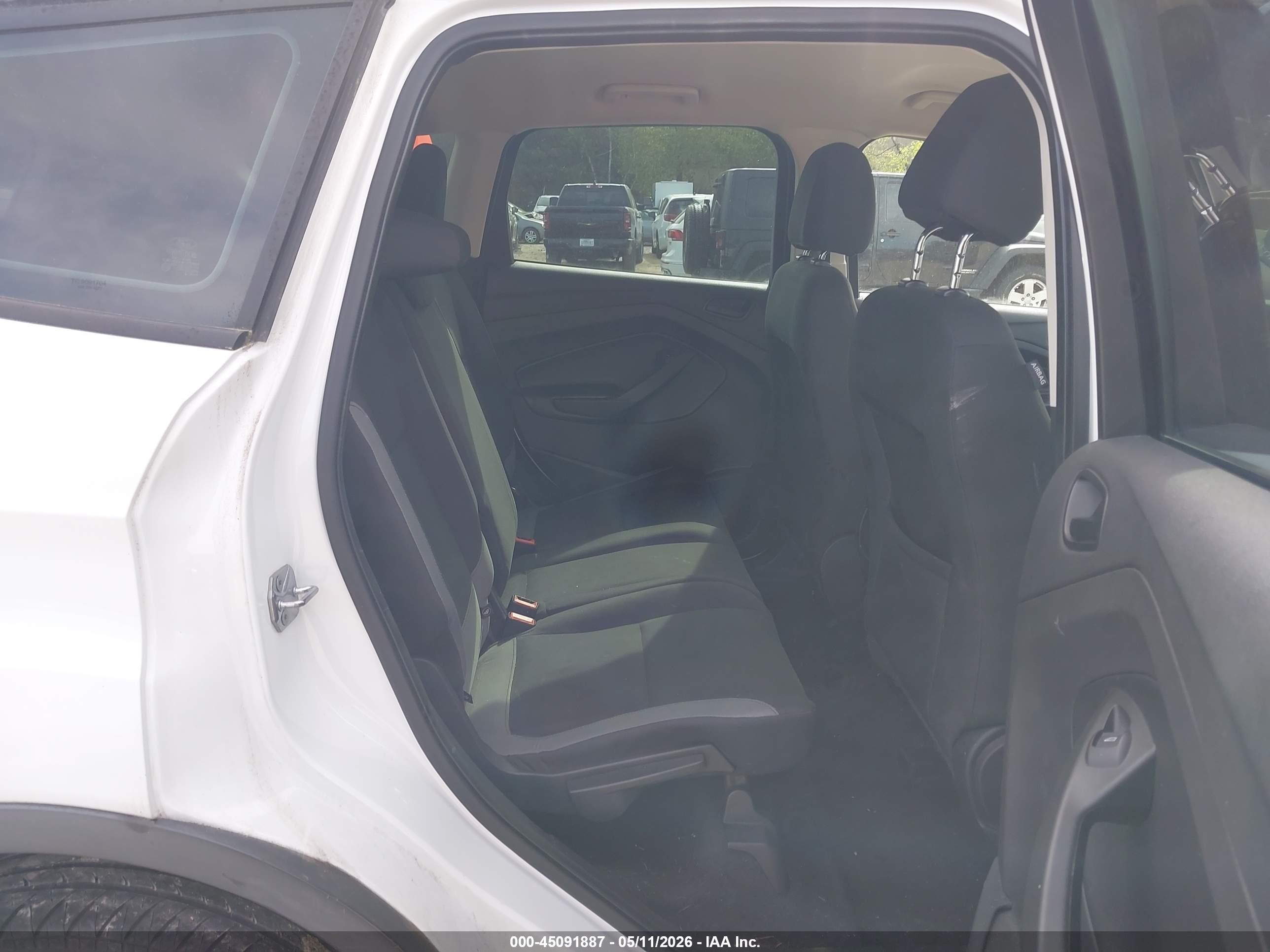 2015 Ford Escape S White vin: 1FMCU0F75FUA08873