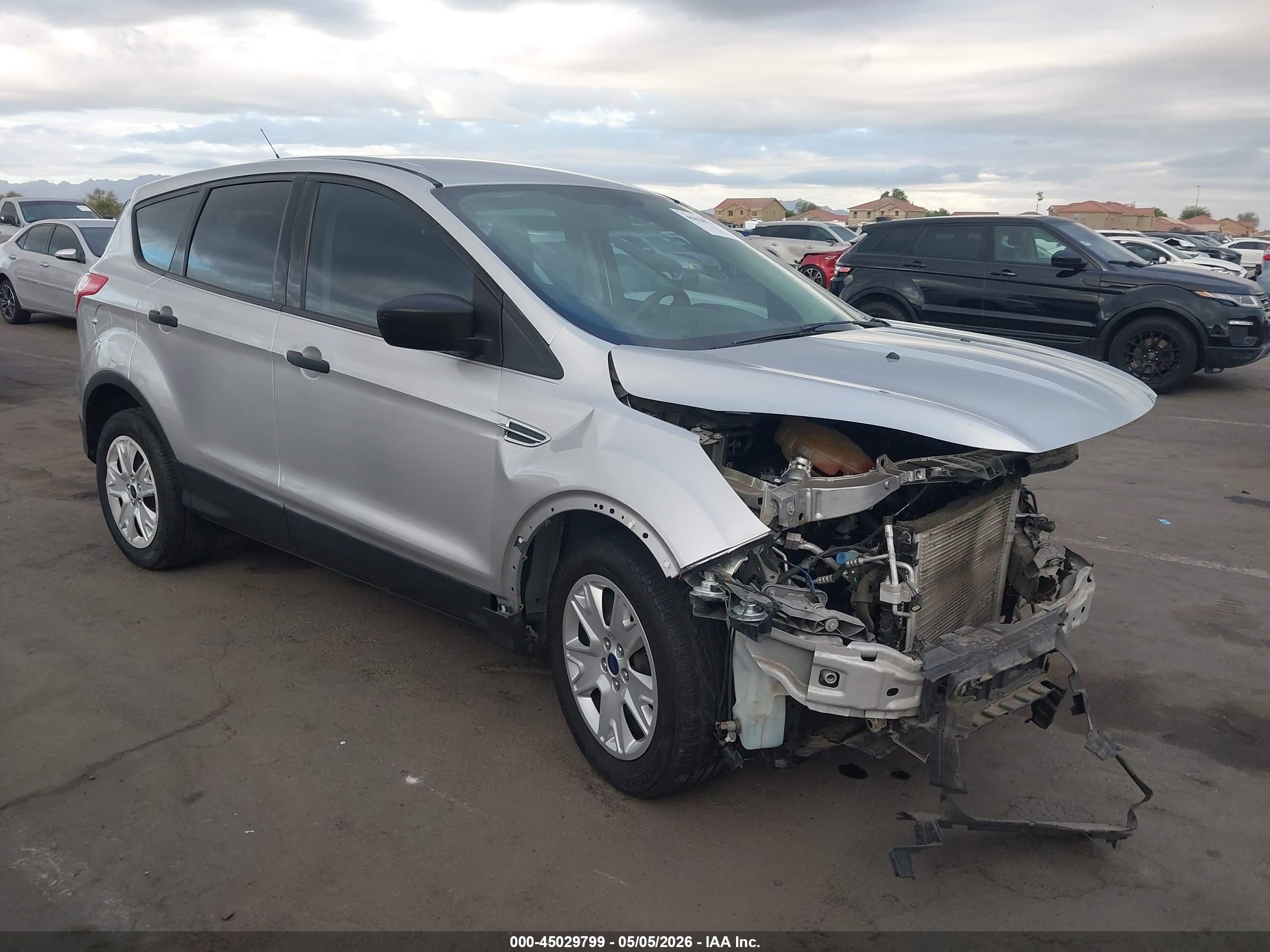 2015 Ford Escape S Silver vin: 1FMCU0F75FUA09117