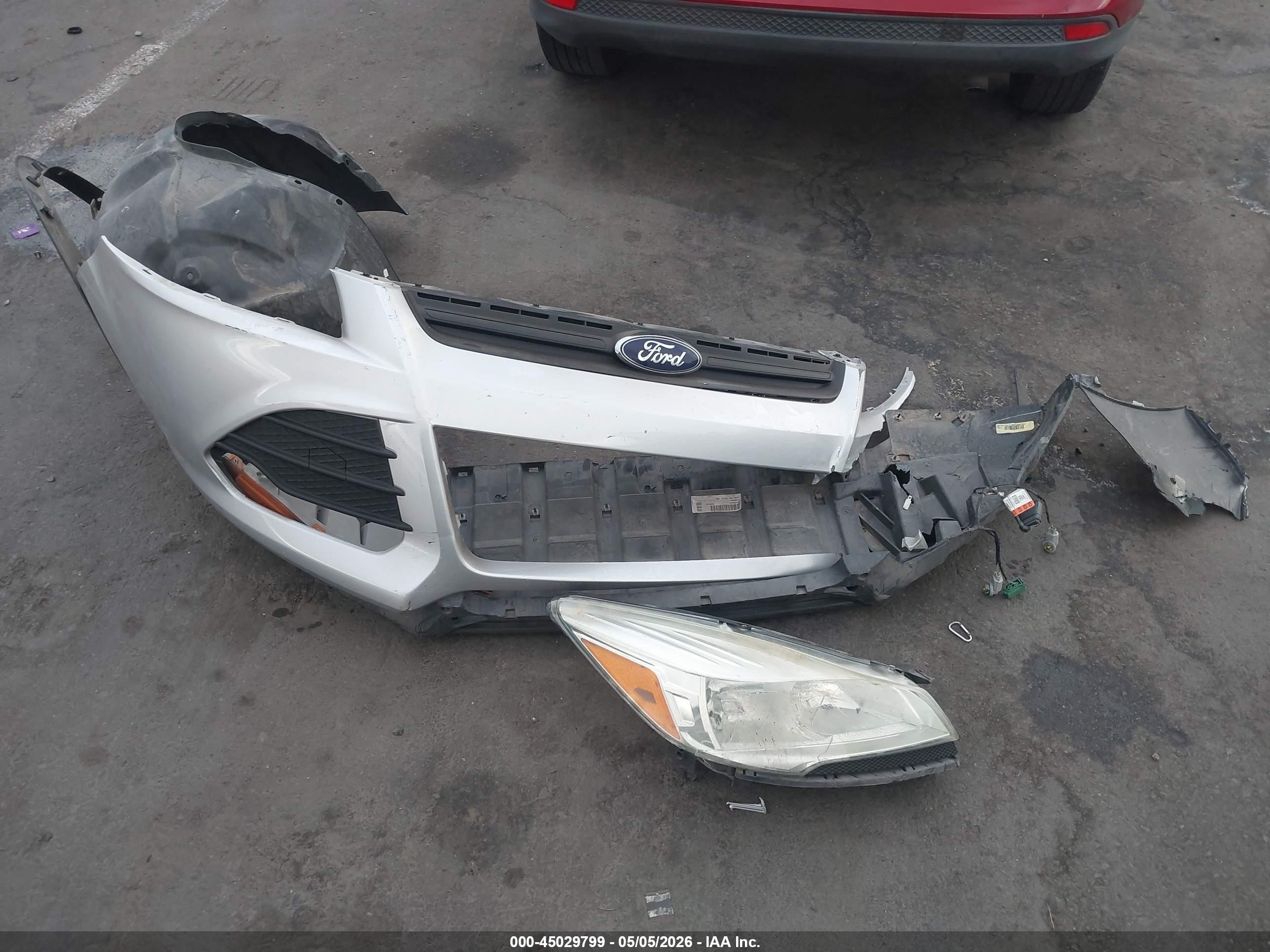 2015 Ford Escape S Silver vin: 1FMCU0F75FUA09117