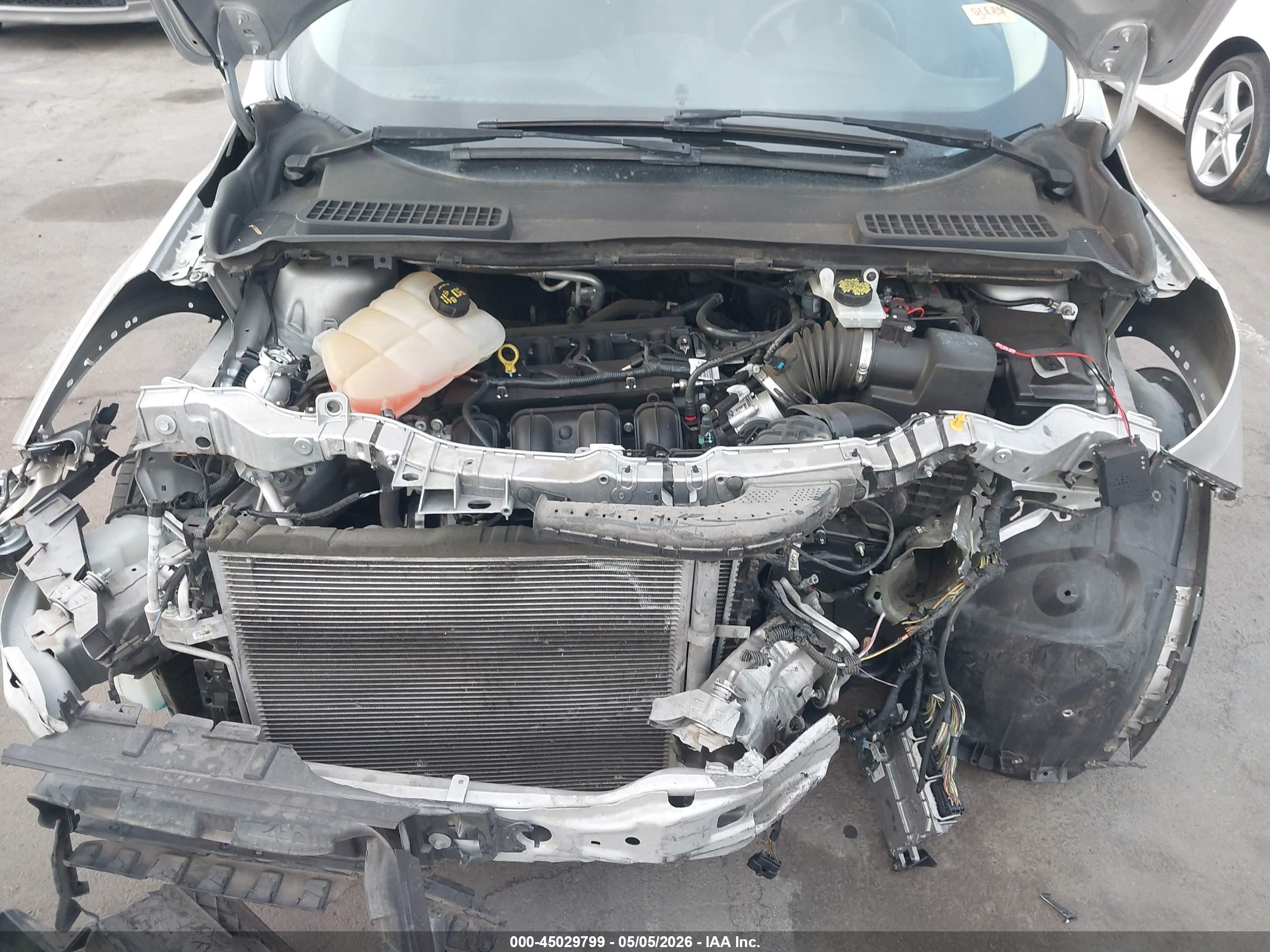 2015 Ford Escape S Silver vin: 1FMCU0F75FUA09117