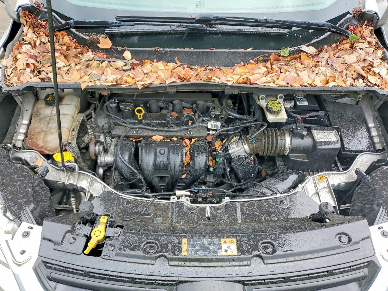 2015 Ford Escape S Silver vin: 1FMCU0F75FUA37872