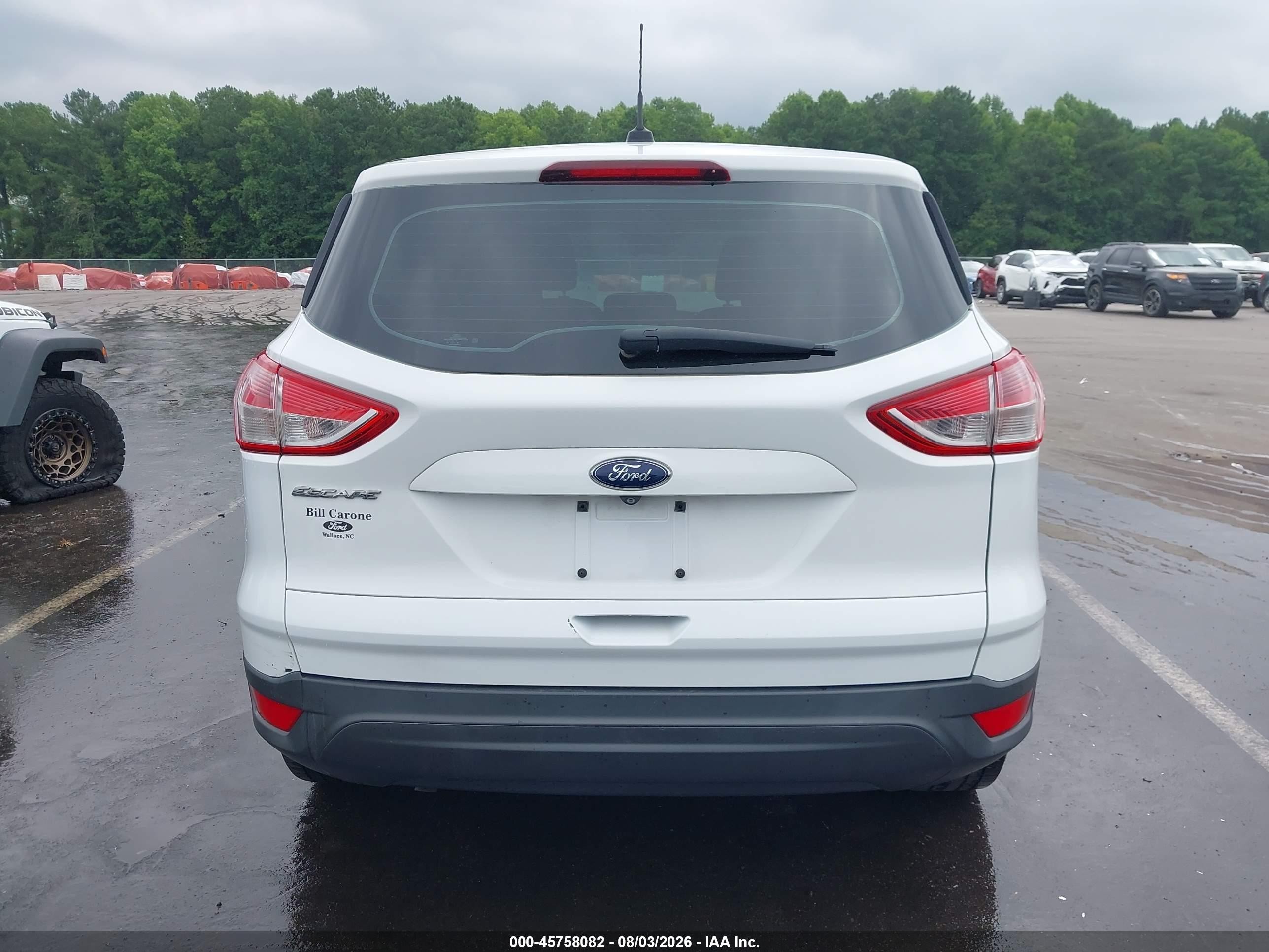2015 Ford Escape S White vin: 1FMCU0F75FUA45888