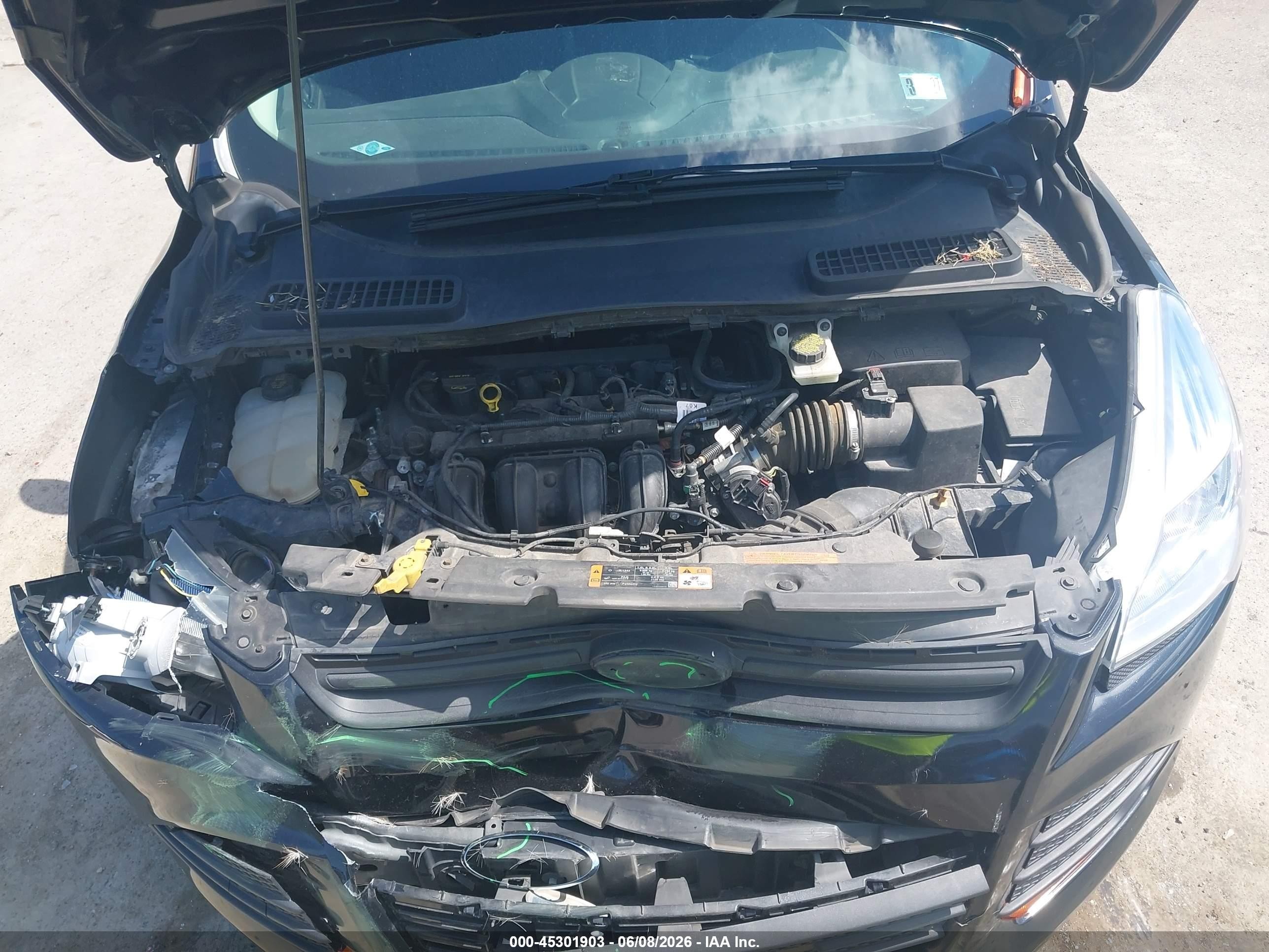 2015 Ford Escape S Черный vin: 1FMCU0F75FUC22262