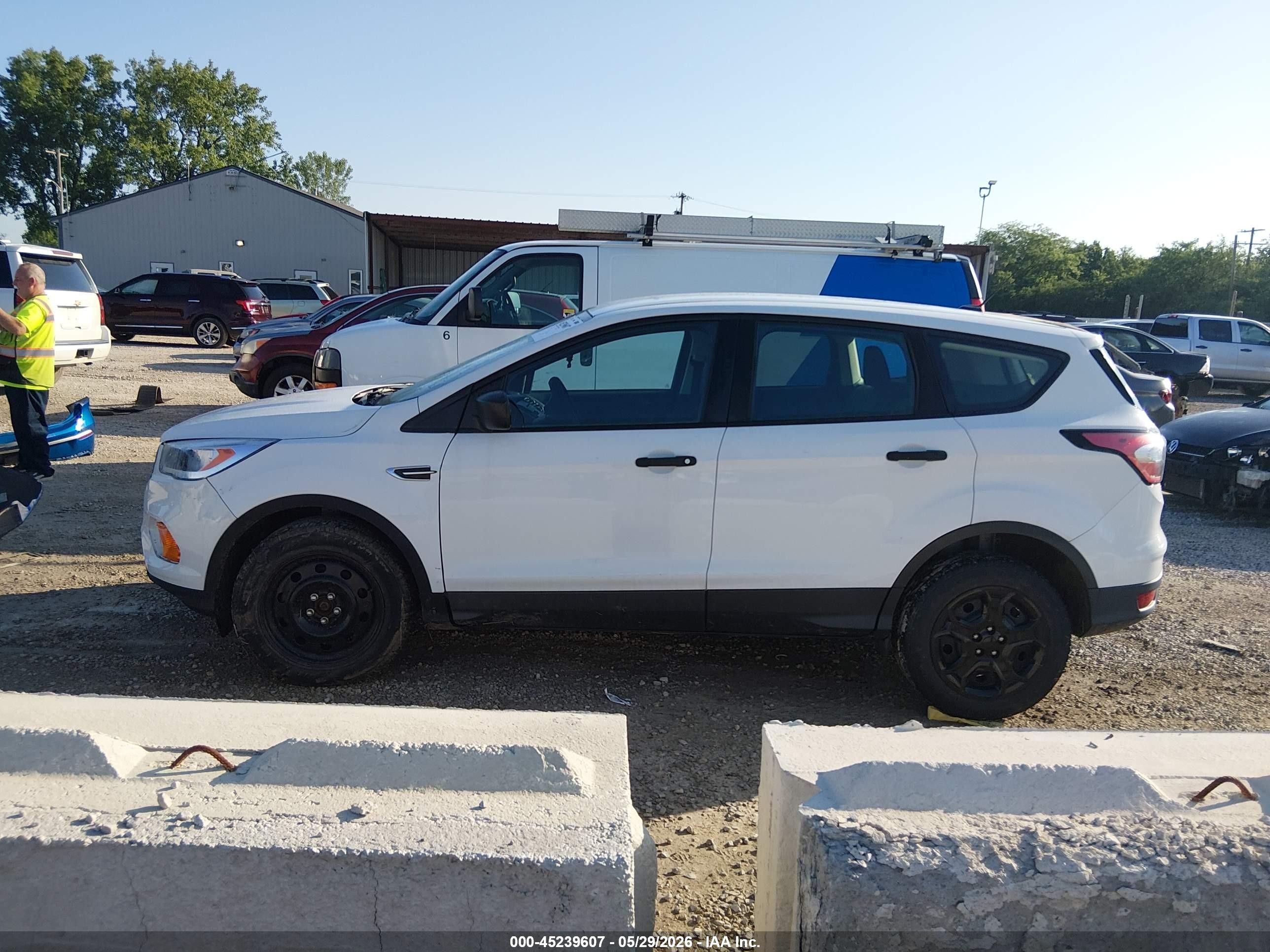 2017 Ford Escape S White vin: 1FMCU0F75HUD25992