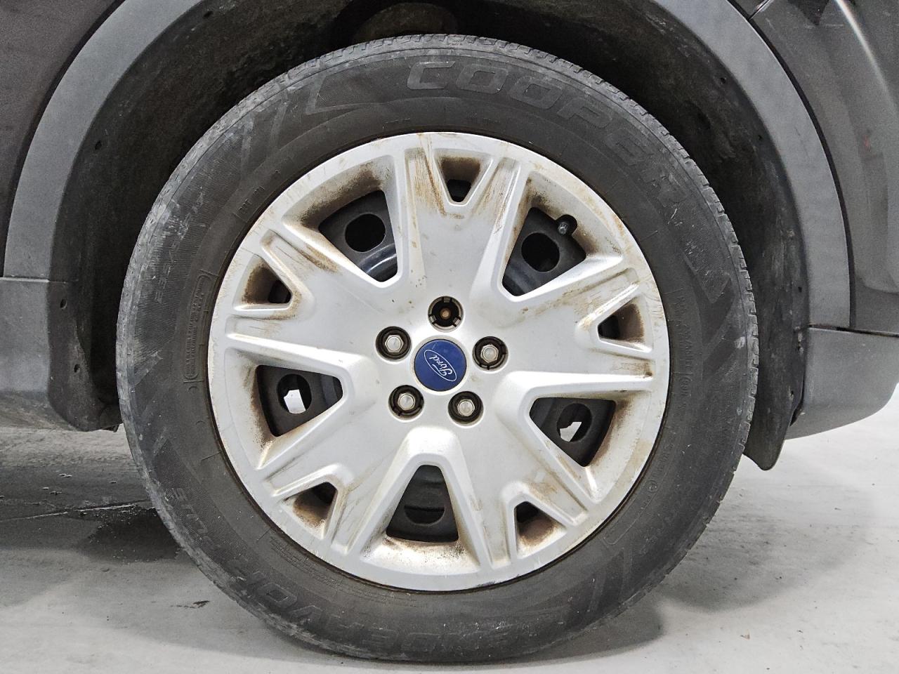 2013 Ford Escape S Black vin: 1FMCU0F76DUB65860 Damage: Right Front Wheel Cover, Curb Rash, 5 To 6 Inches