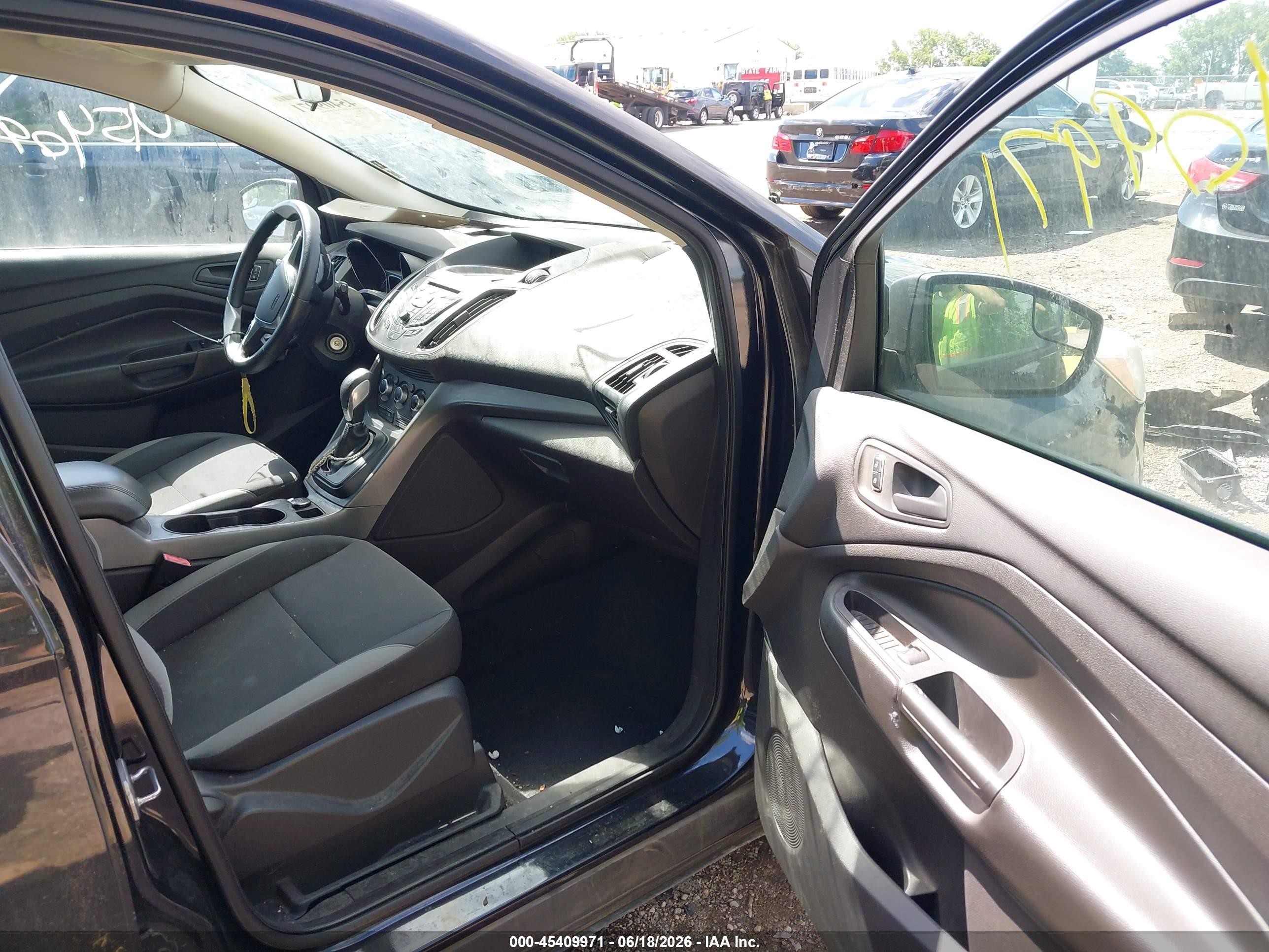 2013 Ford Escape S Black vin: 1FMCU0F76DUB82254