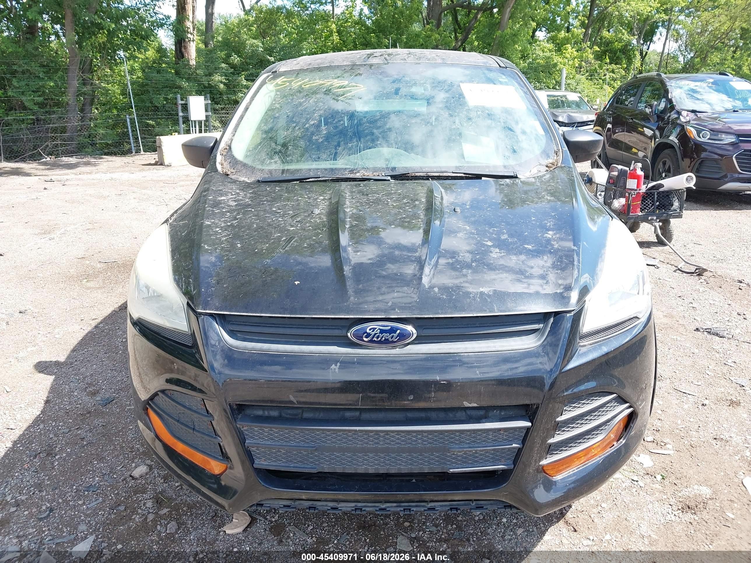 2013 Ford Escape S Black vin: 1FMCU0F76DUB82254