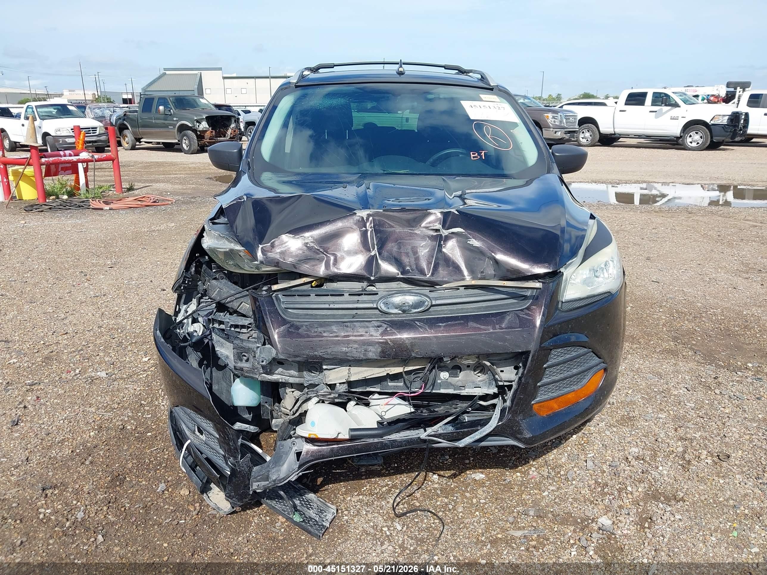2013 Ford Escape S Black vin: 1FMCU0F76DUB95487
