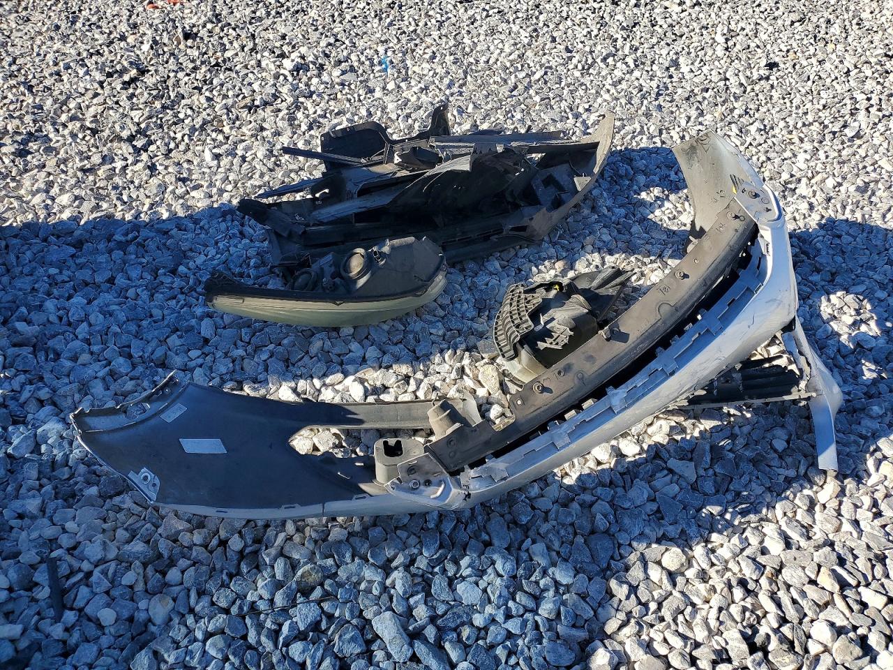 2013 Ford Escape S Silver vin: 1FMCU0F76DUC71337