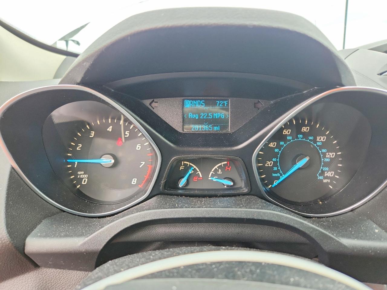 2013 Ford Escape S White vin: 1FMCU0F76DUC87750