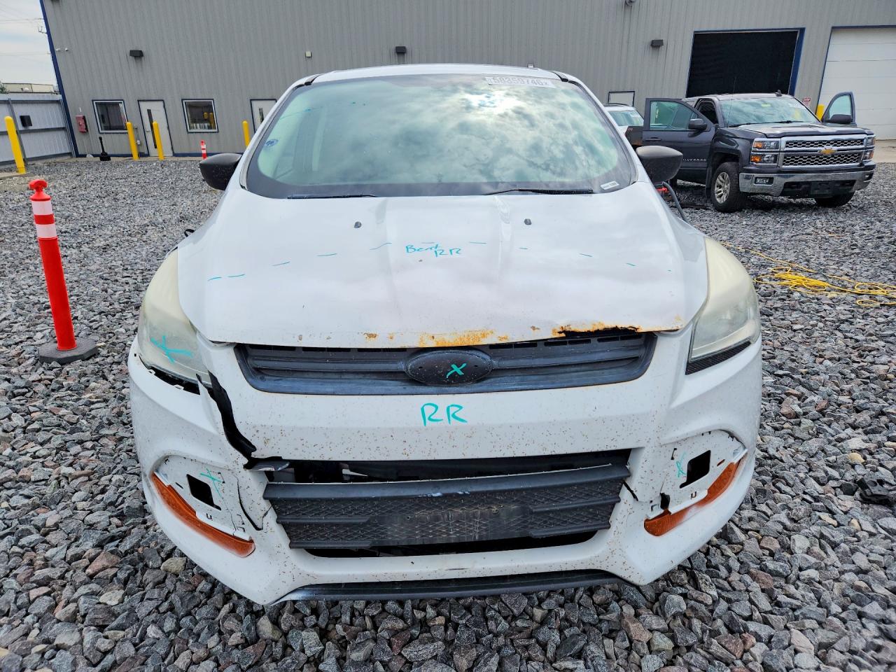 2013 Ford Escape S White vin: 1FMCU0F76DUC87750