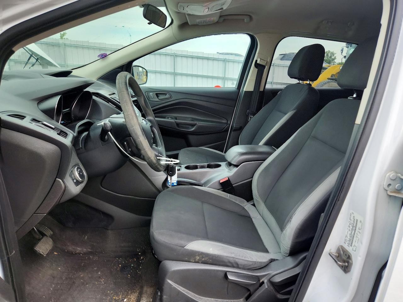 2013 Ford Escape S White vin: 1FMCU0F76DUC87750