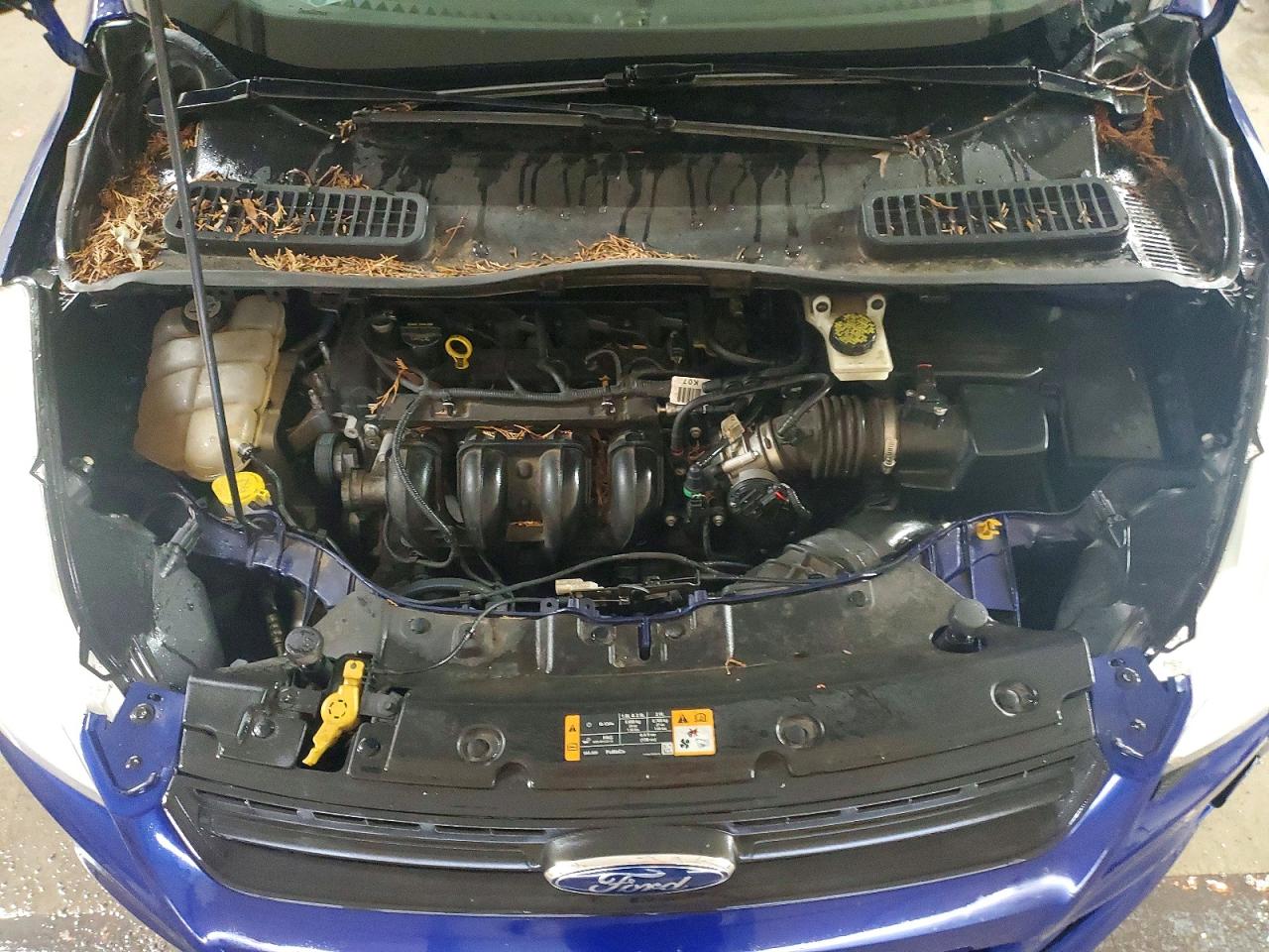 2013 Ford Escape S Blue vin: 1FMCU0F76DUD31942