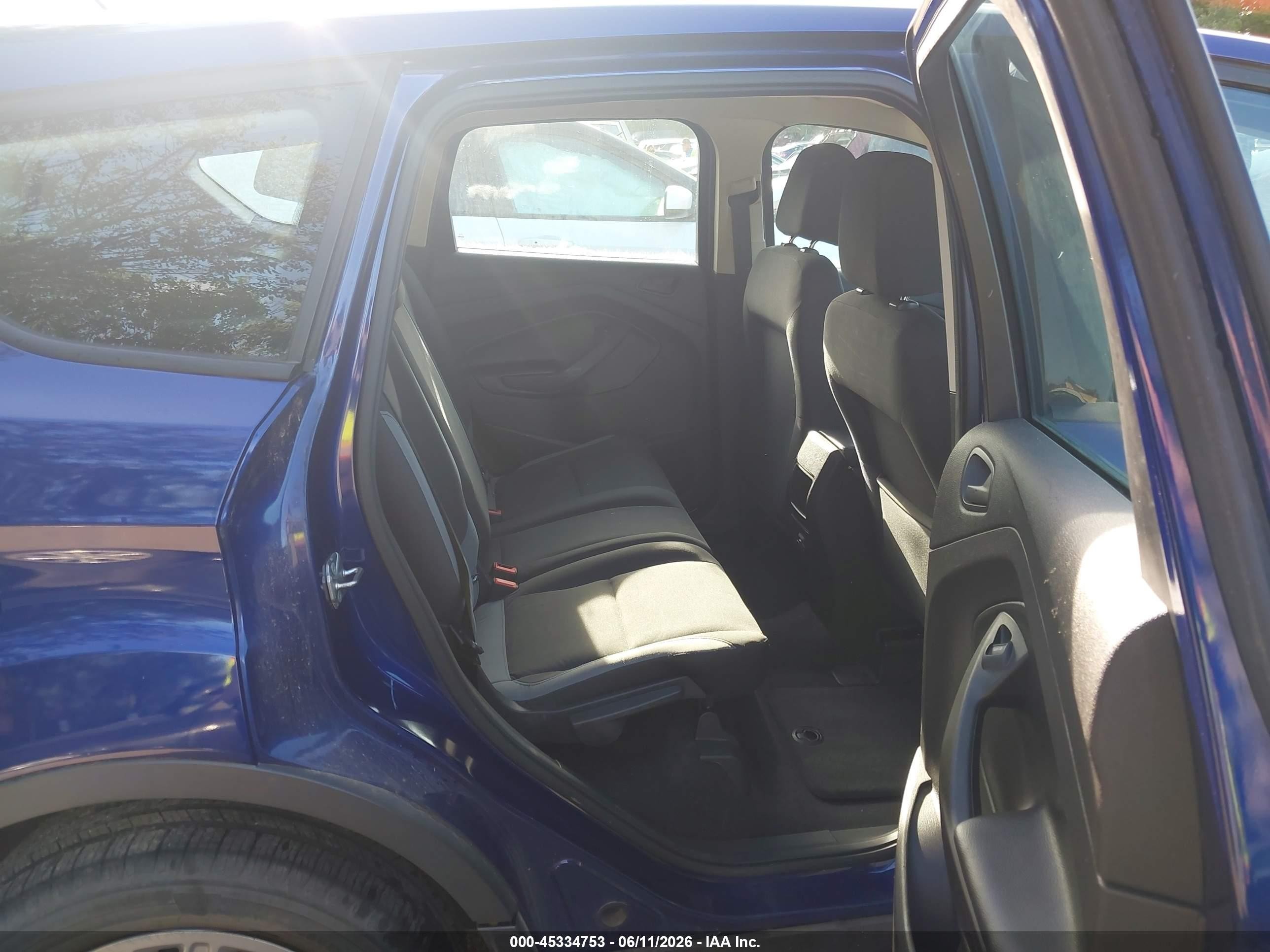 2013 Ford Escape S Blue vin: 1FMCU0F76DUD38261