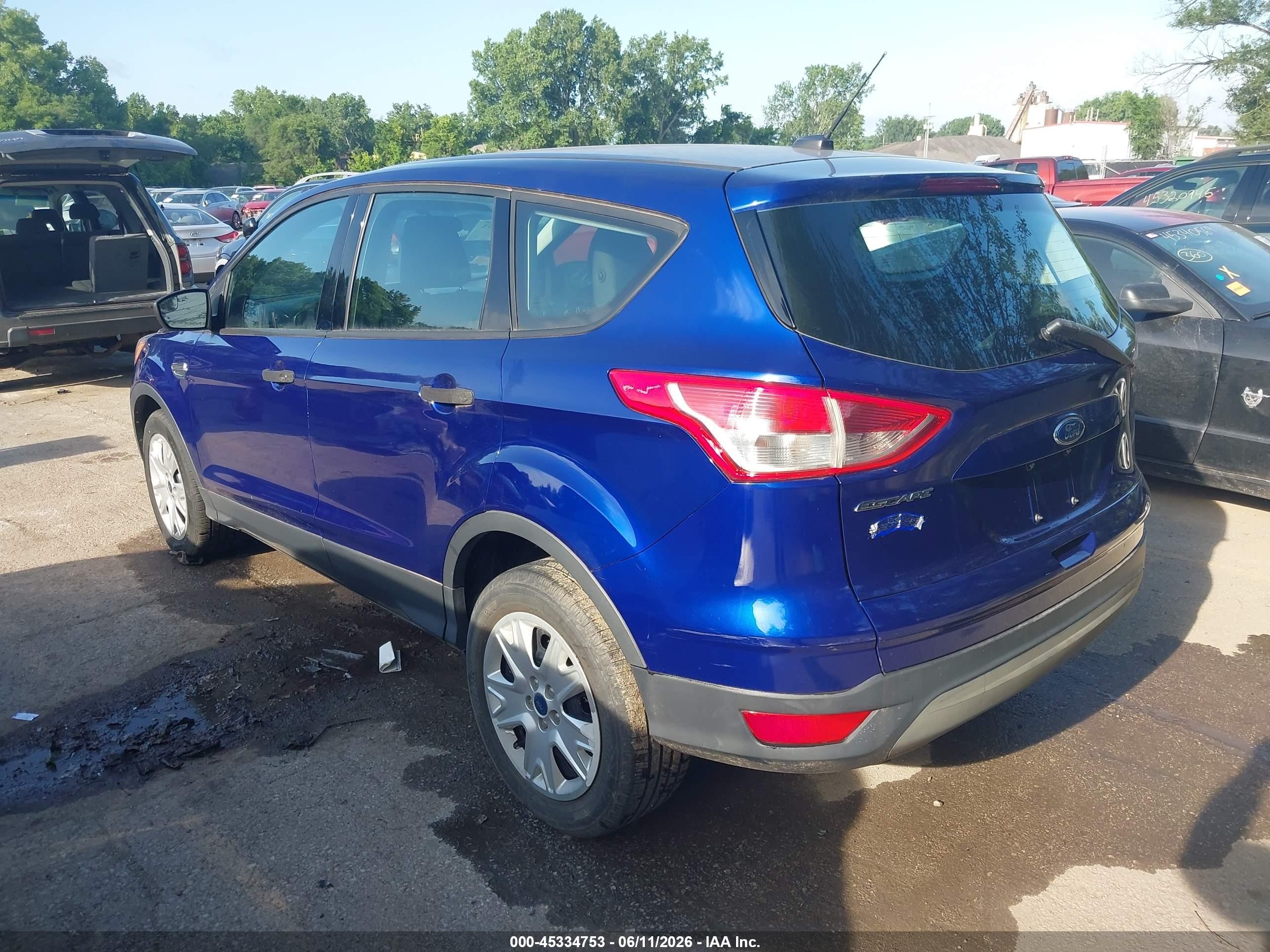 2013 Ford Escape S Blue vin: 1FMCU0F76DUD38261