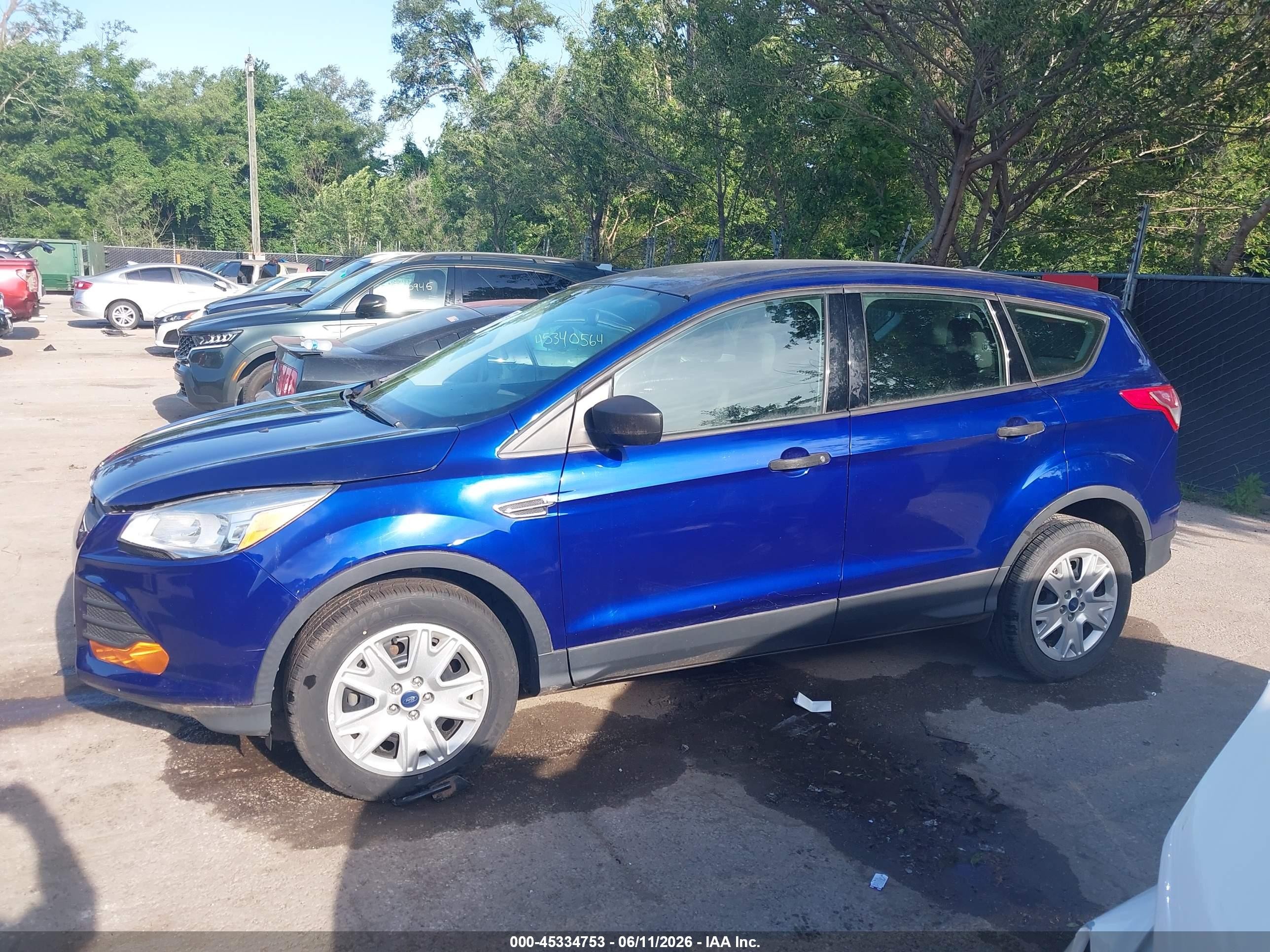 2013 Ford Escape S Blue vin: 1FMCU0F76DUD38261