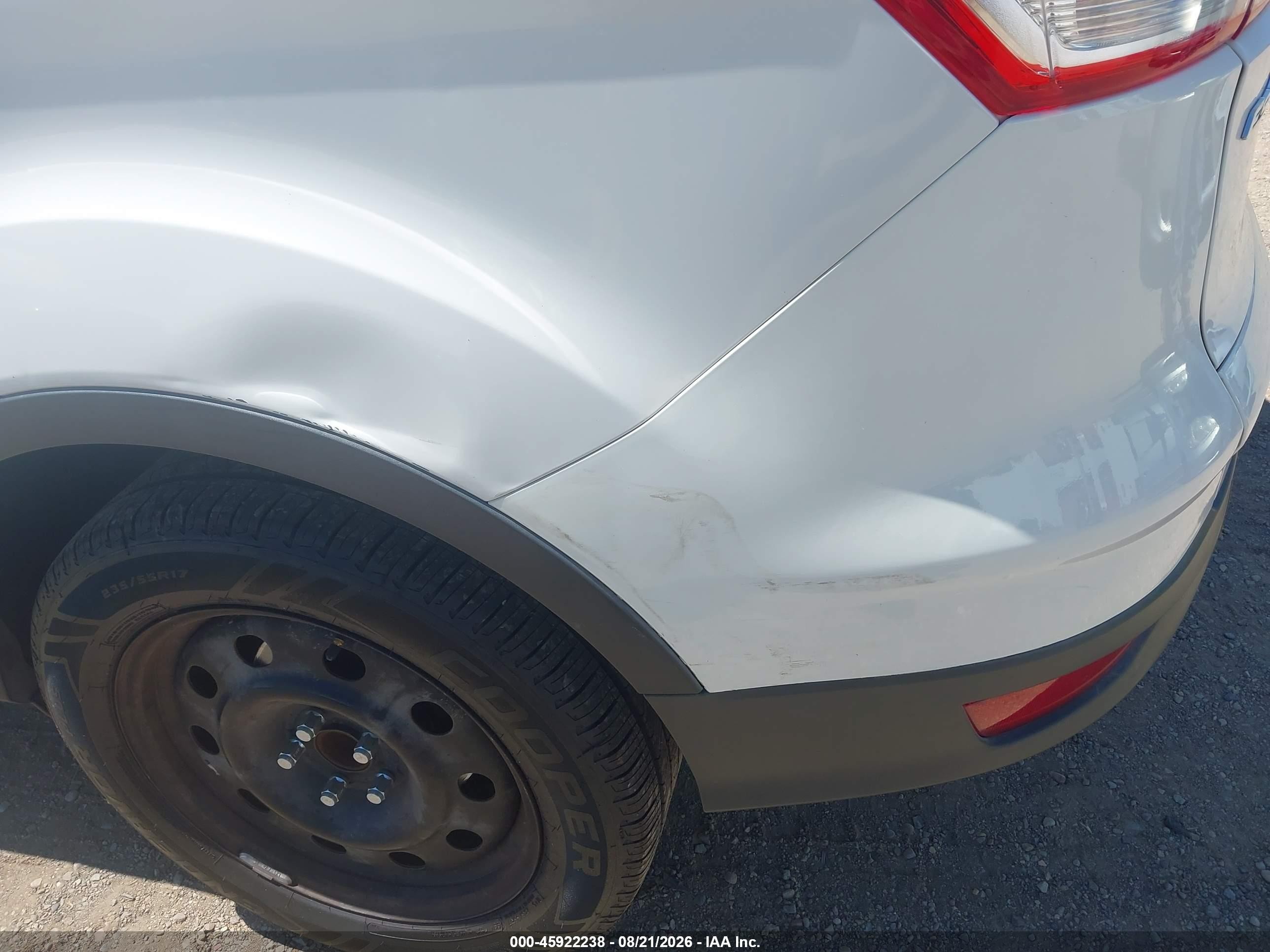 2013 Ford Escape S Белый vin: 1FMCU0F76DUD77884