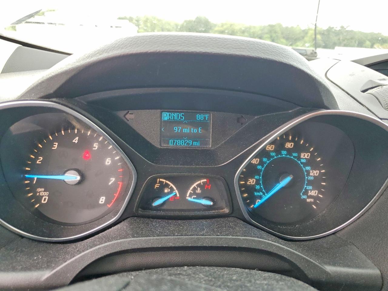 2013 Ford Escape S White vin: 1FMCU0F76DUD82227