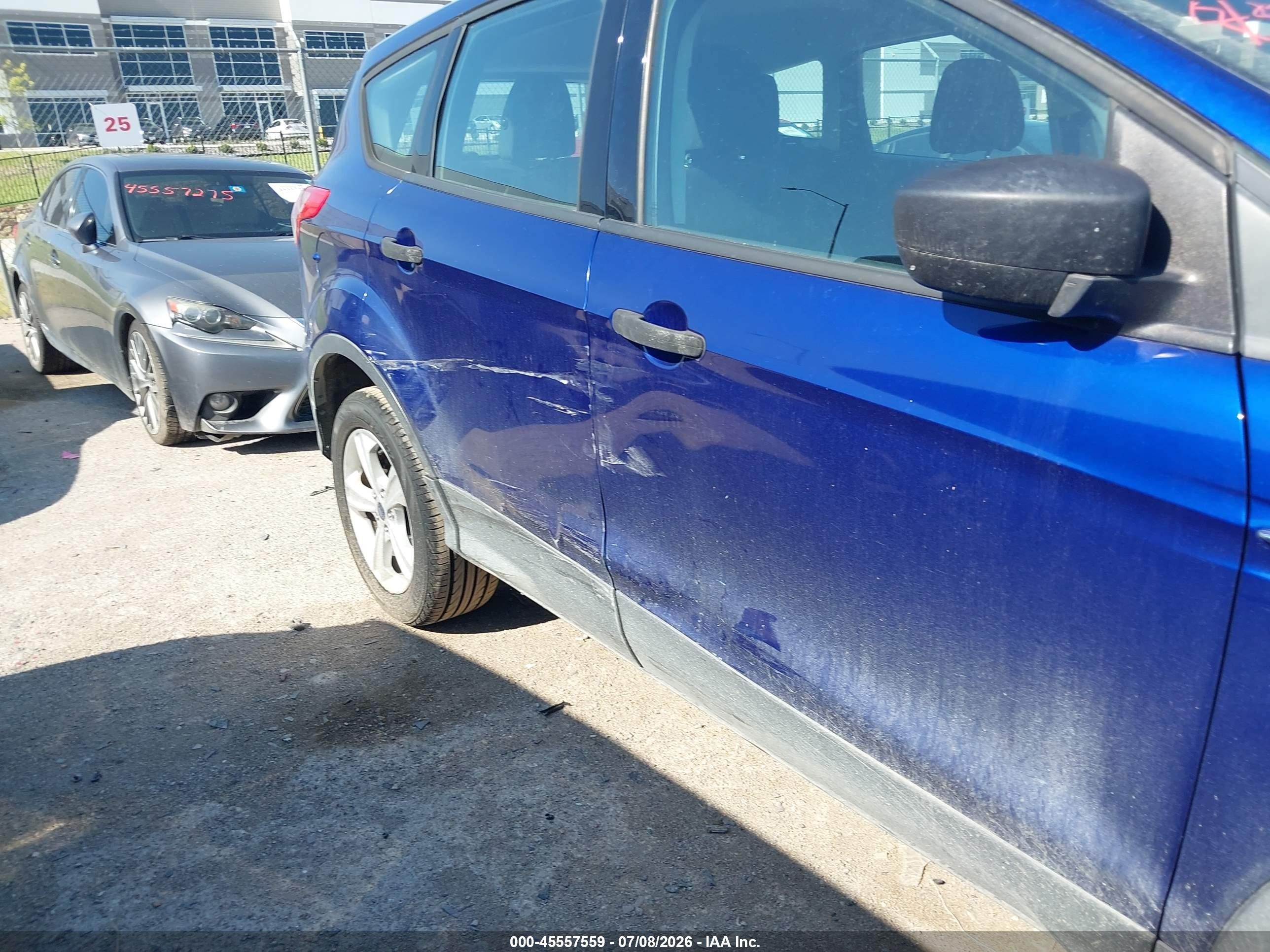 2014 Ford Escape S Синий vin: 1FMCU0F76EUC28294