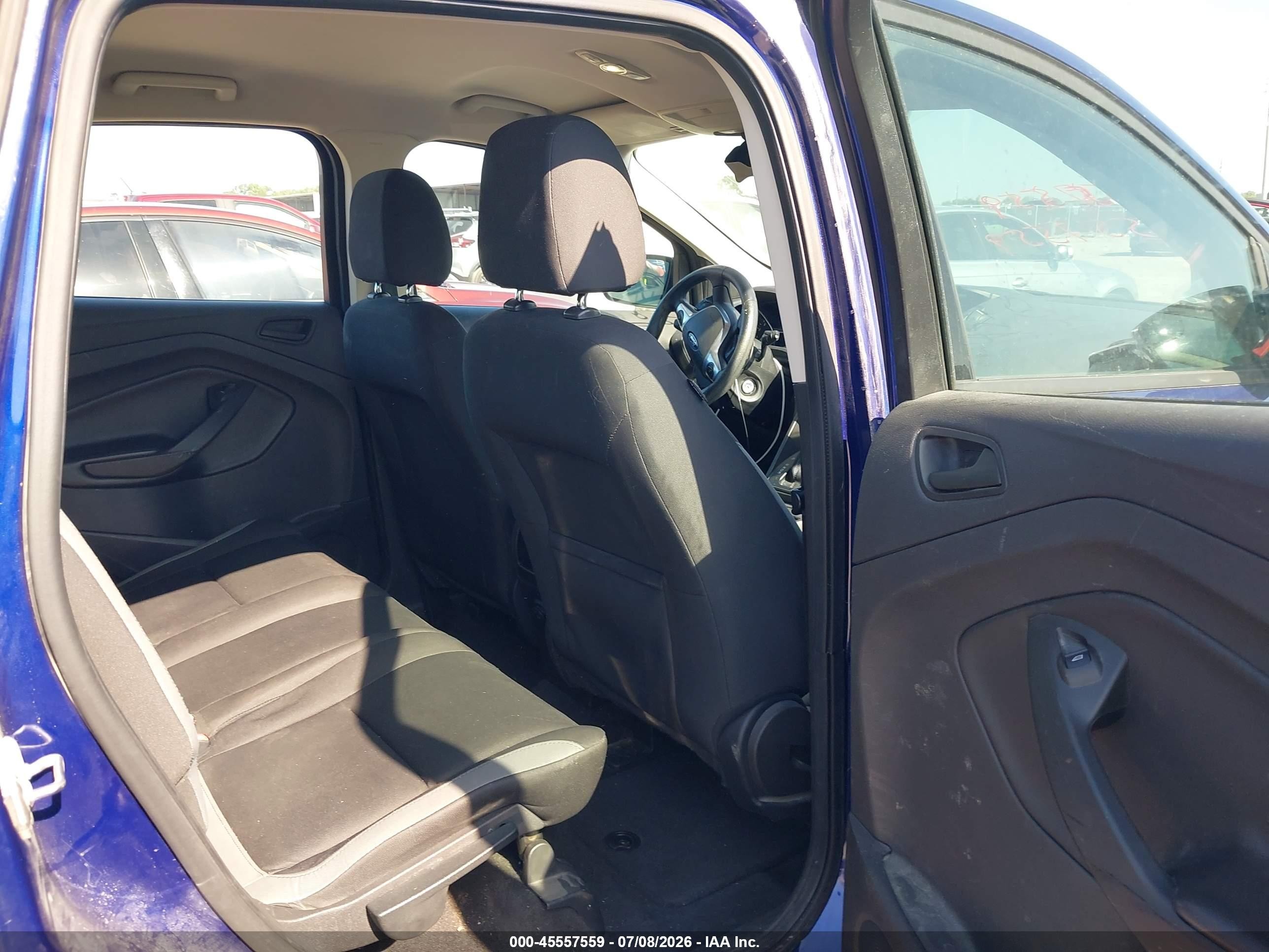 2014 Ford Escape S Синий vin: 1FMCU0F76EUC28294