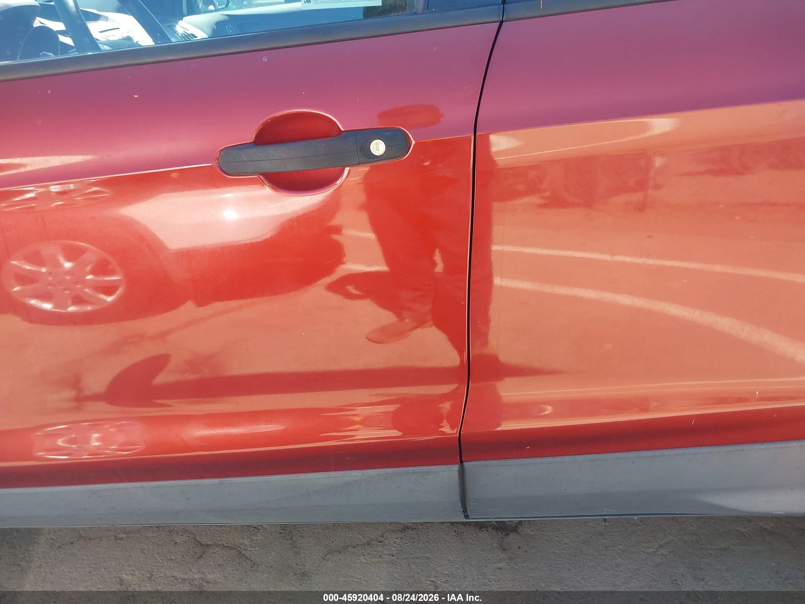 2014 Ford Escape S Оранжевый vin: 1FMCU0F76EUD25138