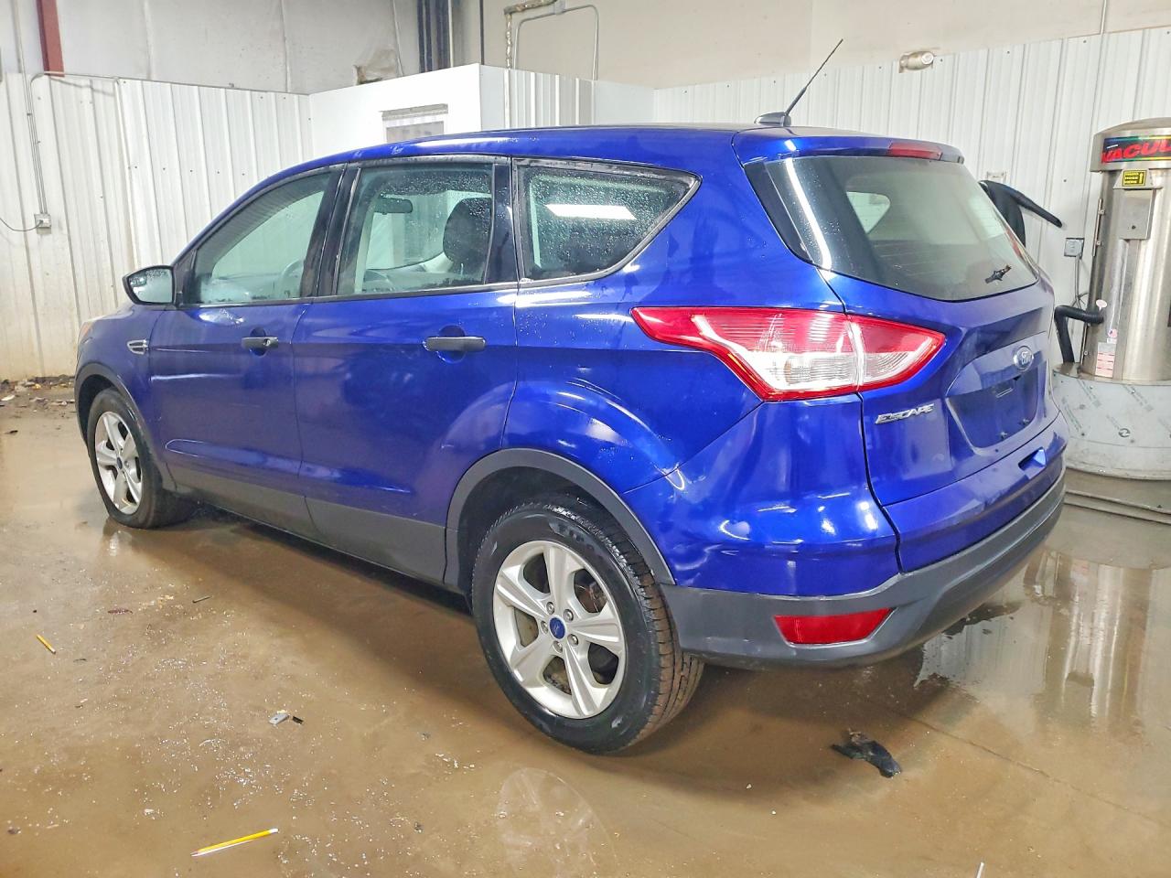 2014 Ford Escape S Синий vin: 1FMCU0F76EUD56602