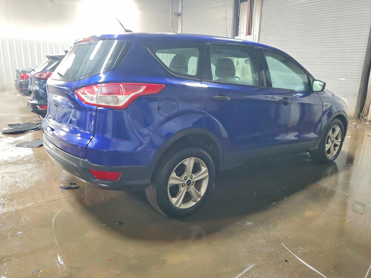 2014 Ford Escape S Синий vin: 1FMCU0F76EUD56602