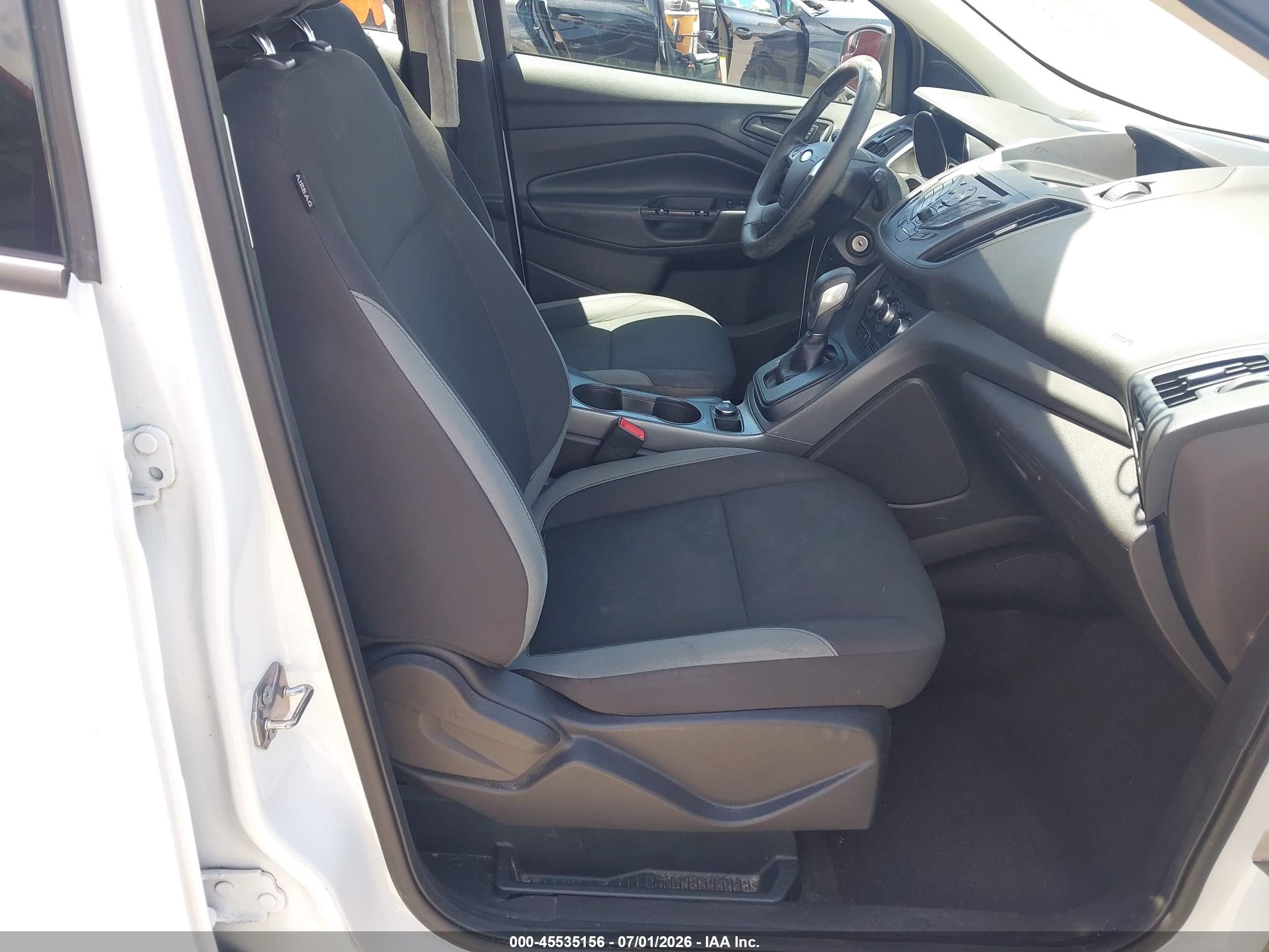 2015 Ford Escape S White vin: 1FMCU0F76FUB95718