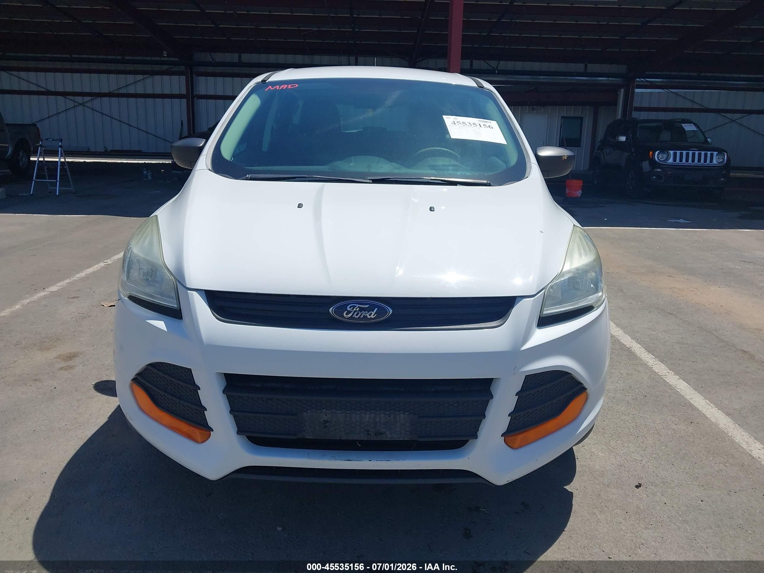 2015 Ford Escape S White vin: 1FMCU0F76FUB95718