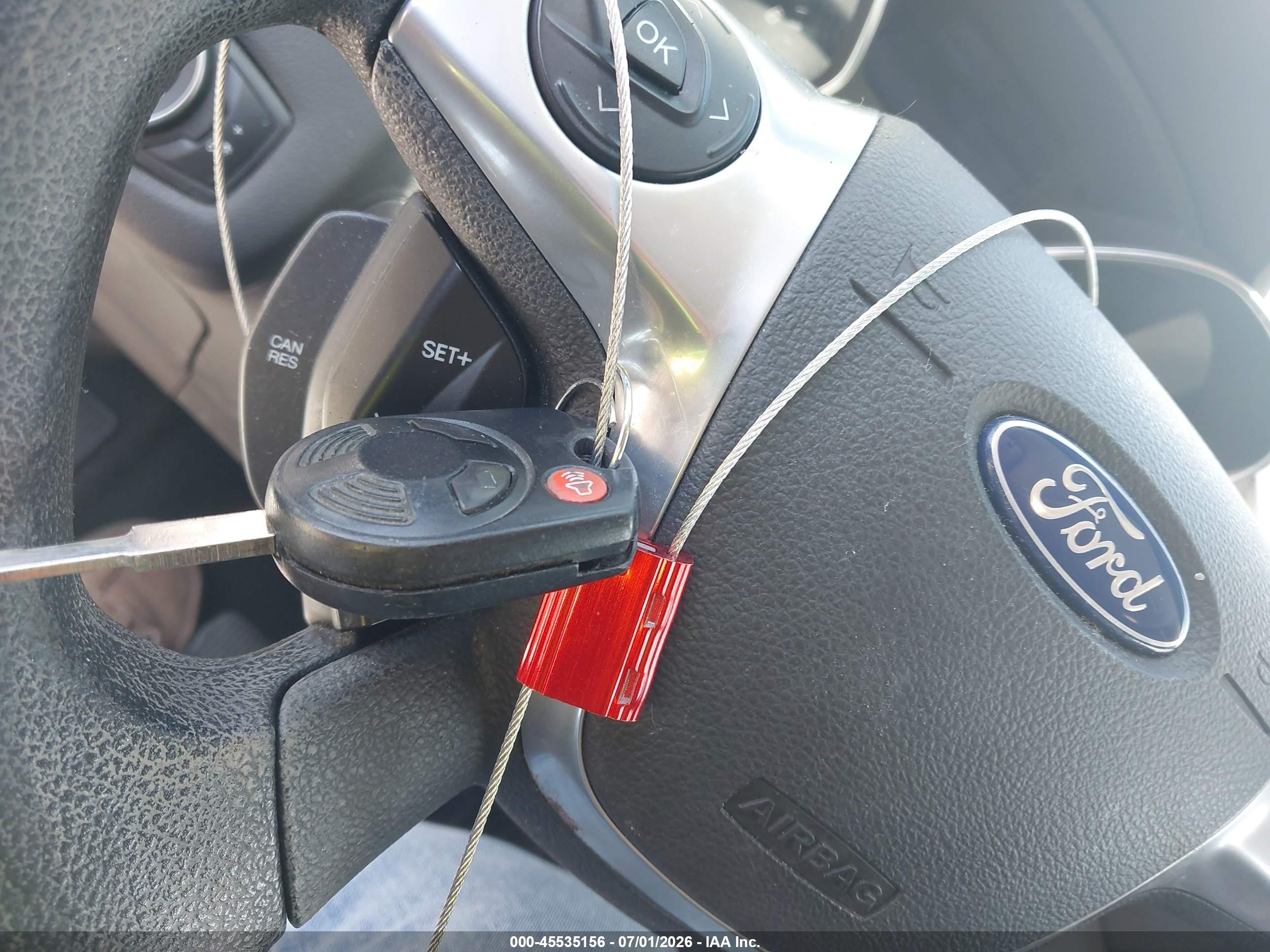 2015 Ford Escape S White vin: 1FMCU0F76FUB95718