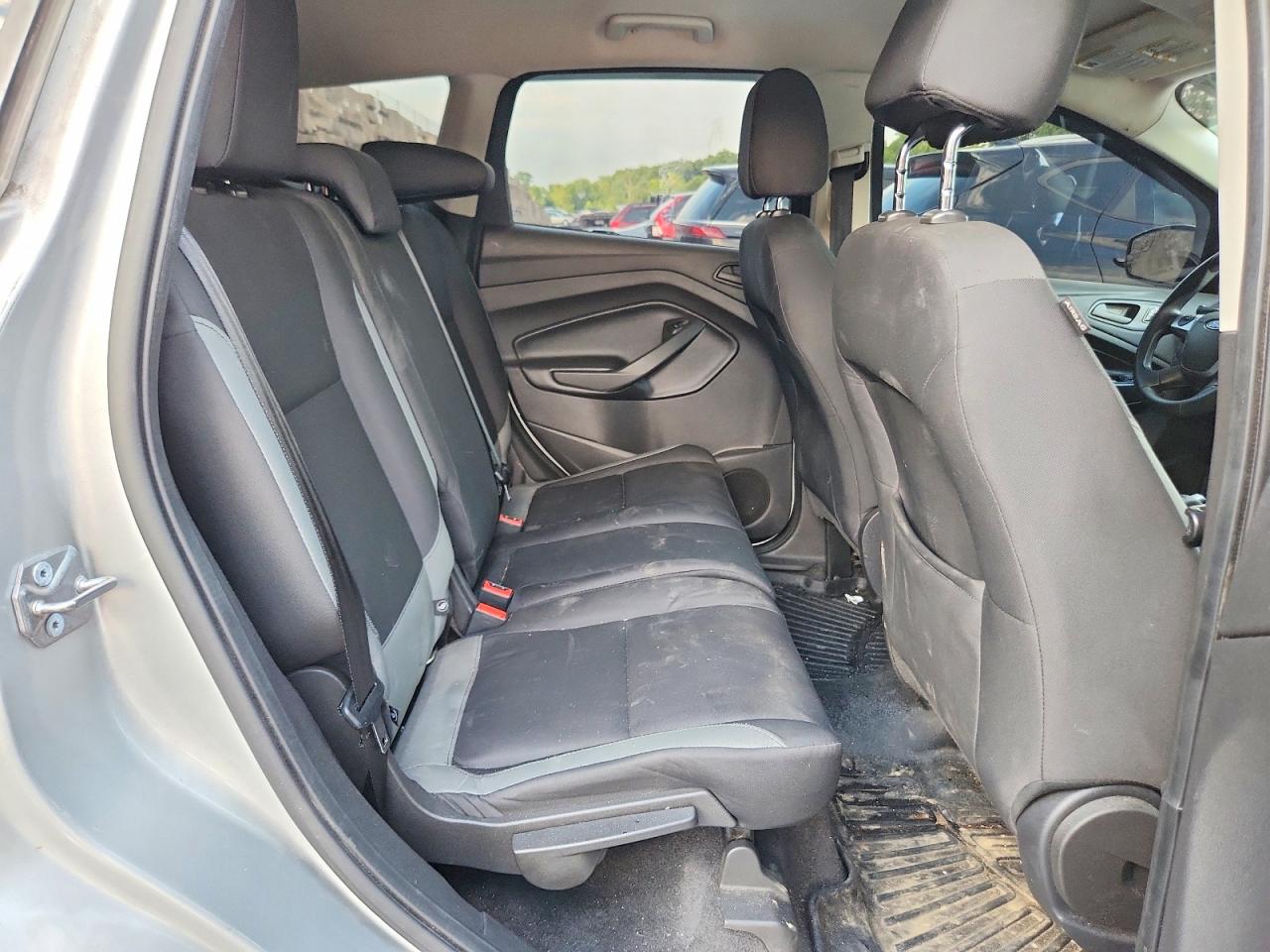 2016 Ford Escape S Silver vin: 1FMCU0F76GUB75034